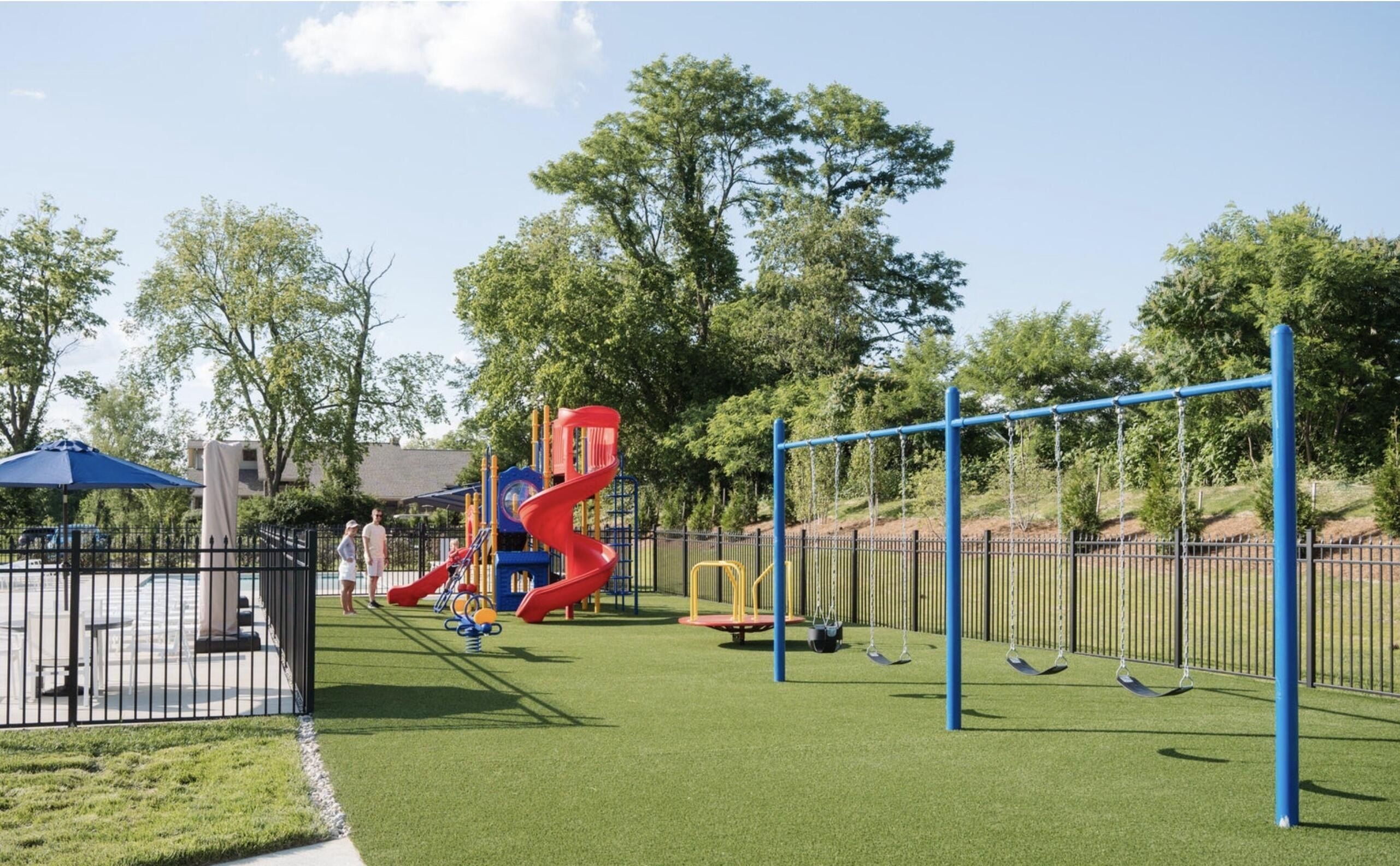 1718 Ledgestone Way. Hebron, KY 41048