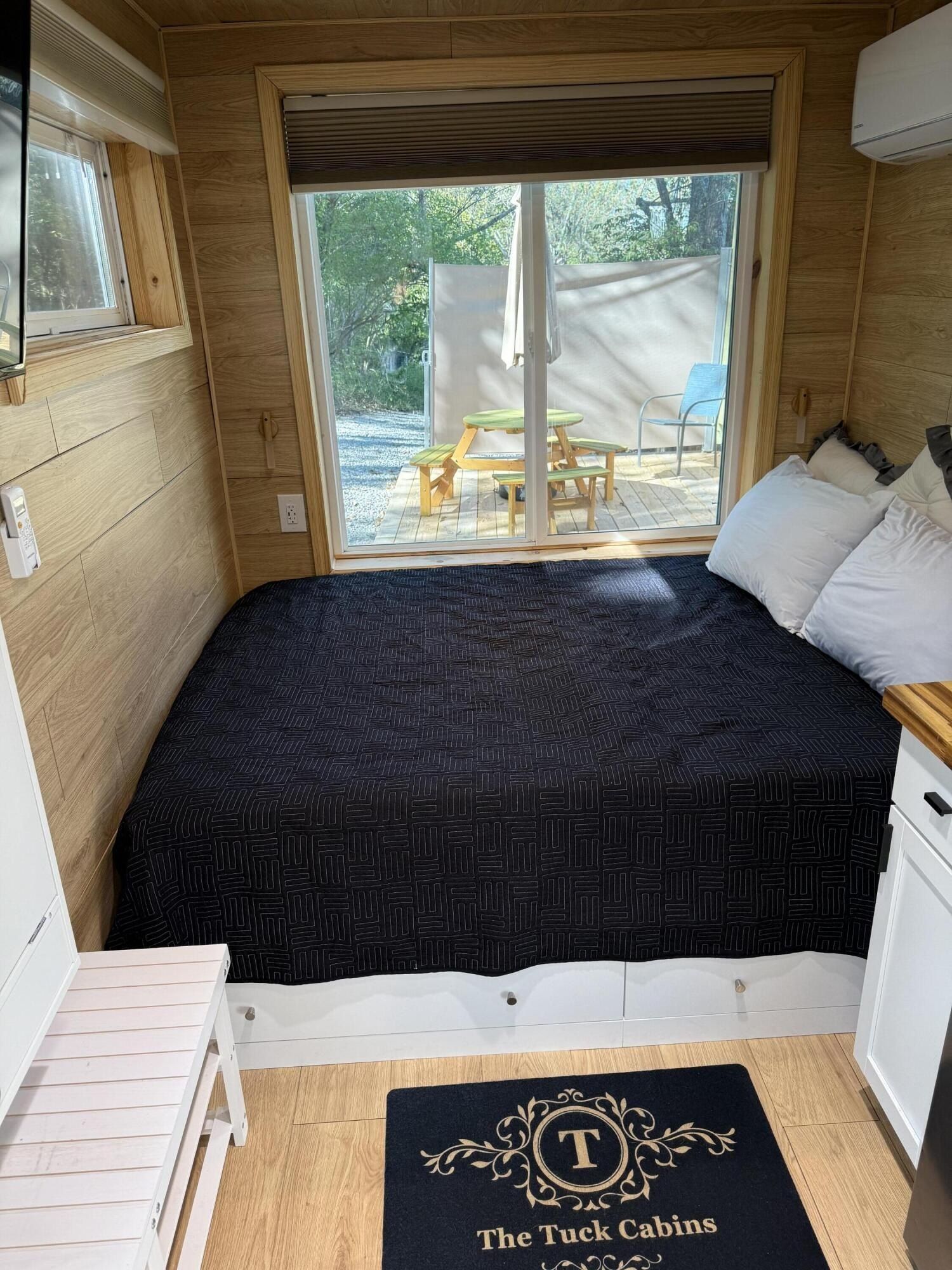 6311 Jacks Creek Pike. Lexington, KY 40515