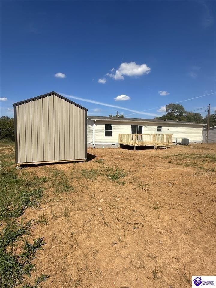 102 N Center Street. Irvington, KY 40146