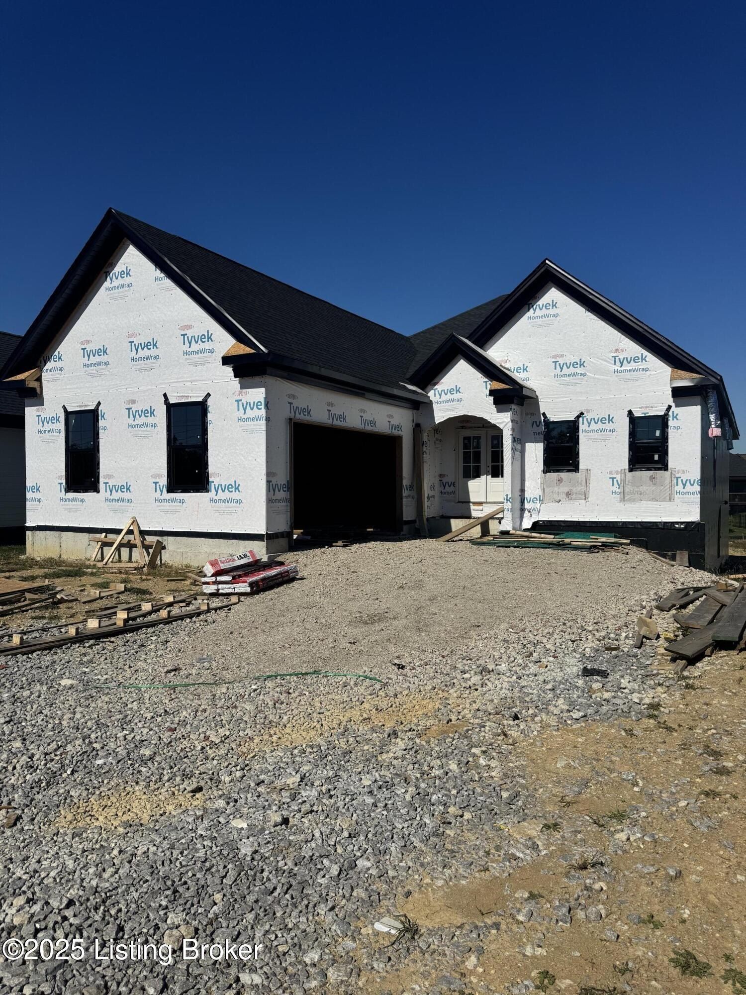 205 Locust Park Pl. Louisville, KY 40245