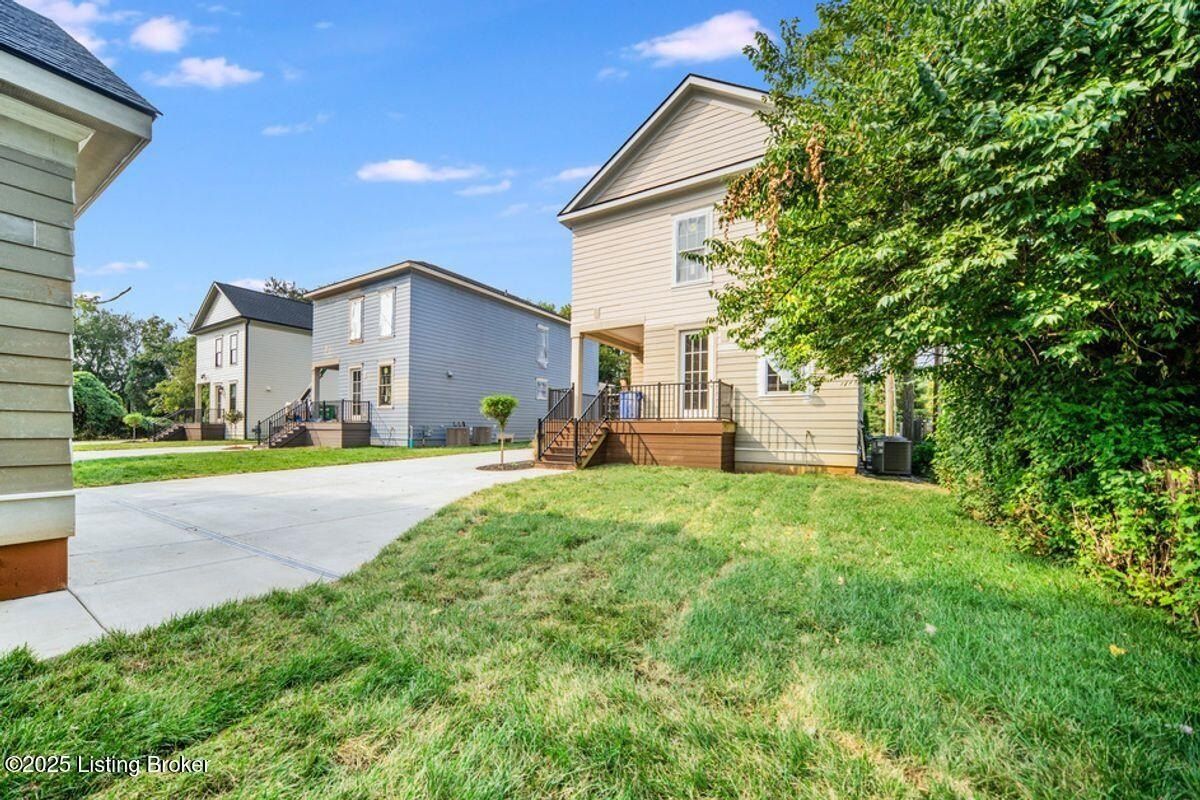 905 S Sherrin Ave. Louisville, KY 40207