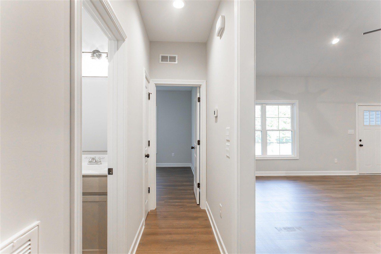 623 Richardsville Bypass. Bowling Green, KY 42101