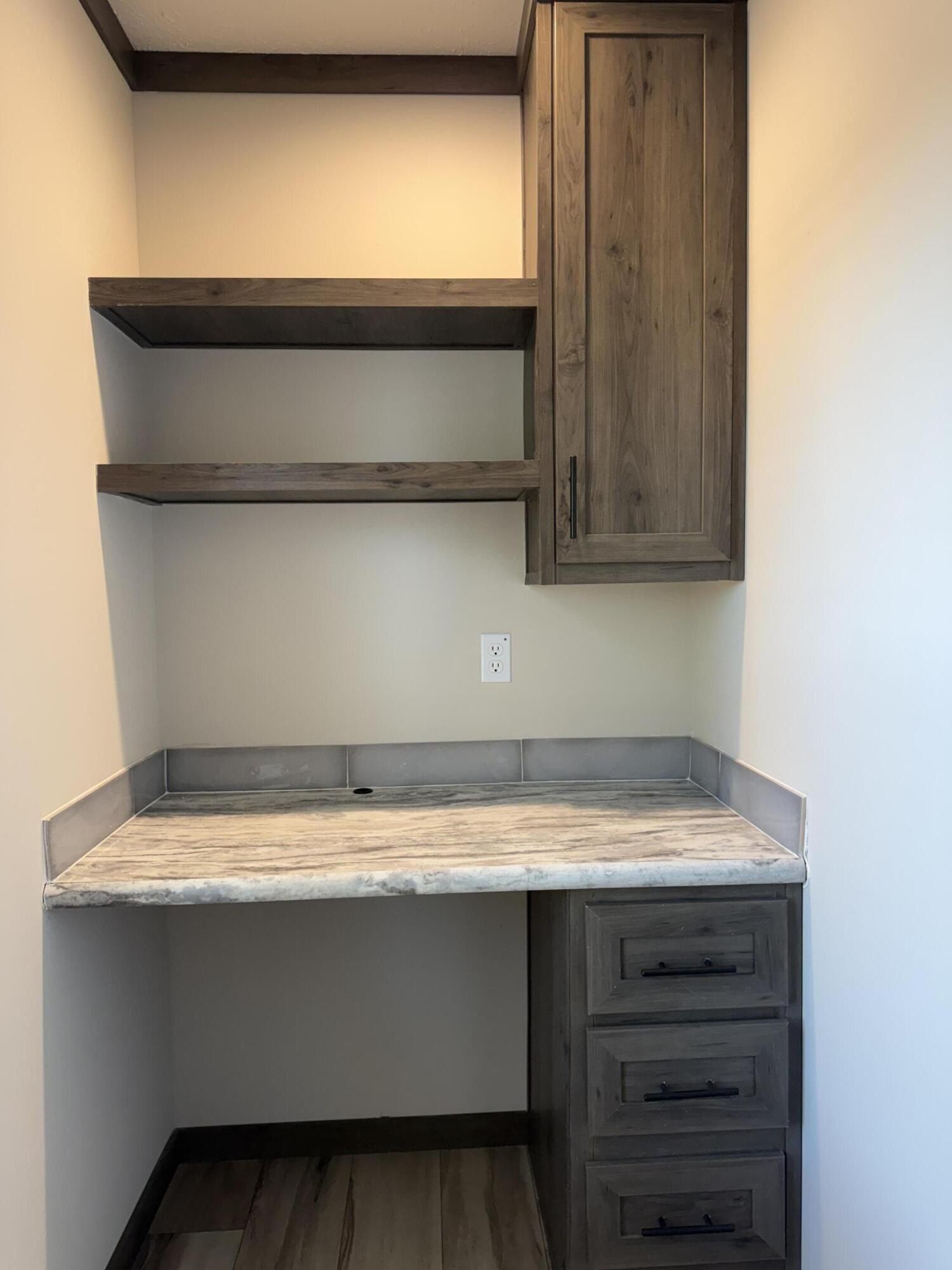 4331 Sweetwater Road. Berea, KY 40403