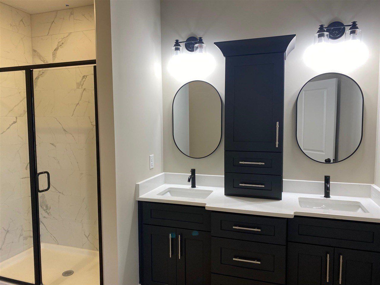 450 Cedar Hollow Drive. Bowling Green, KY 42101