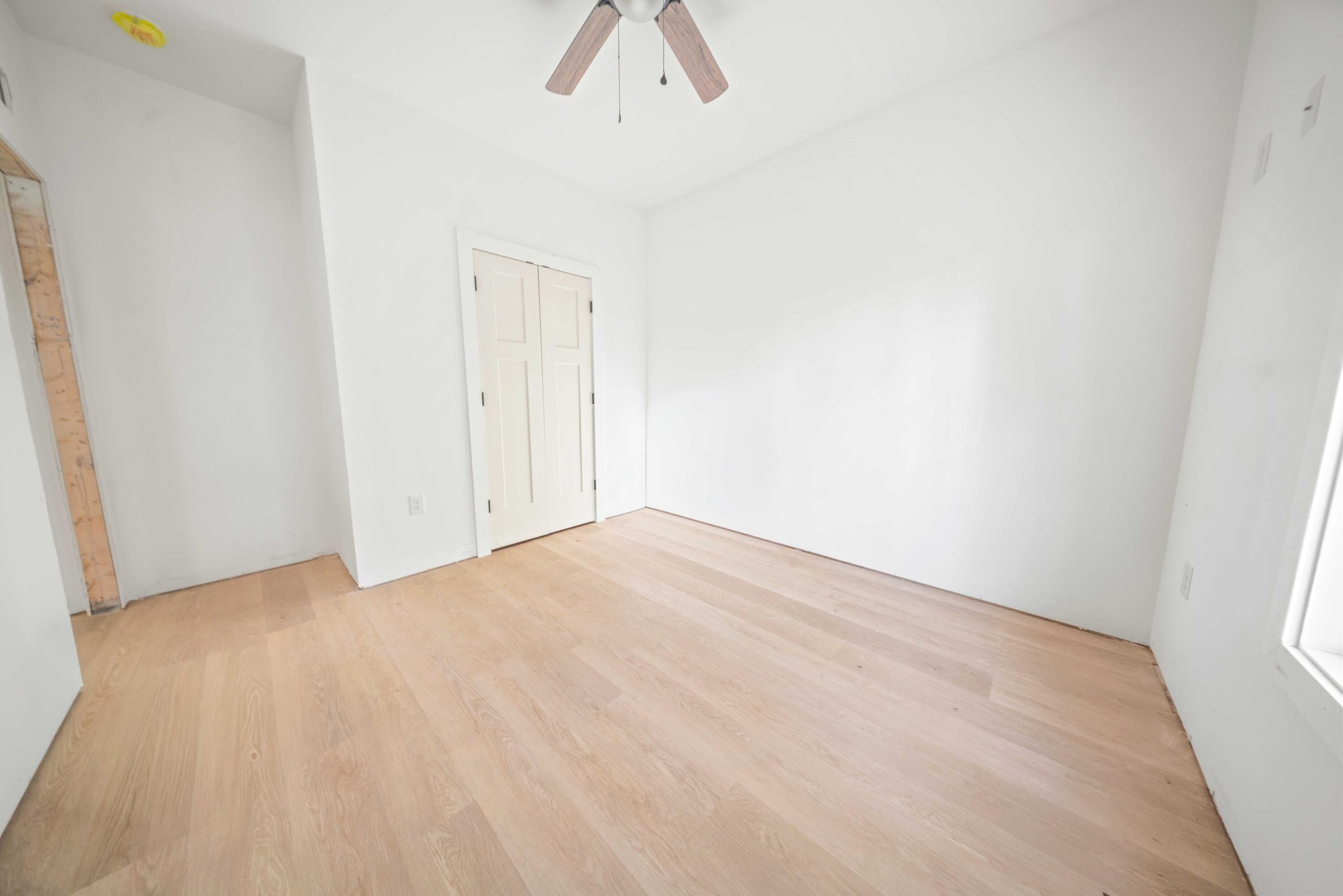 221 Pine Tree Circle Drive. Nancy, KY 42544