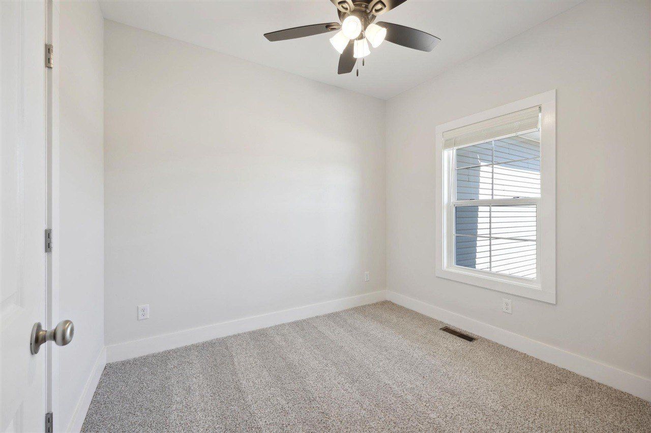 1359 Rhythm Lane. Bowling Green, KY 42101