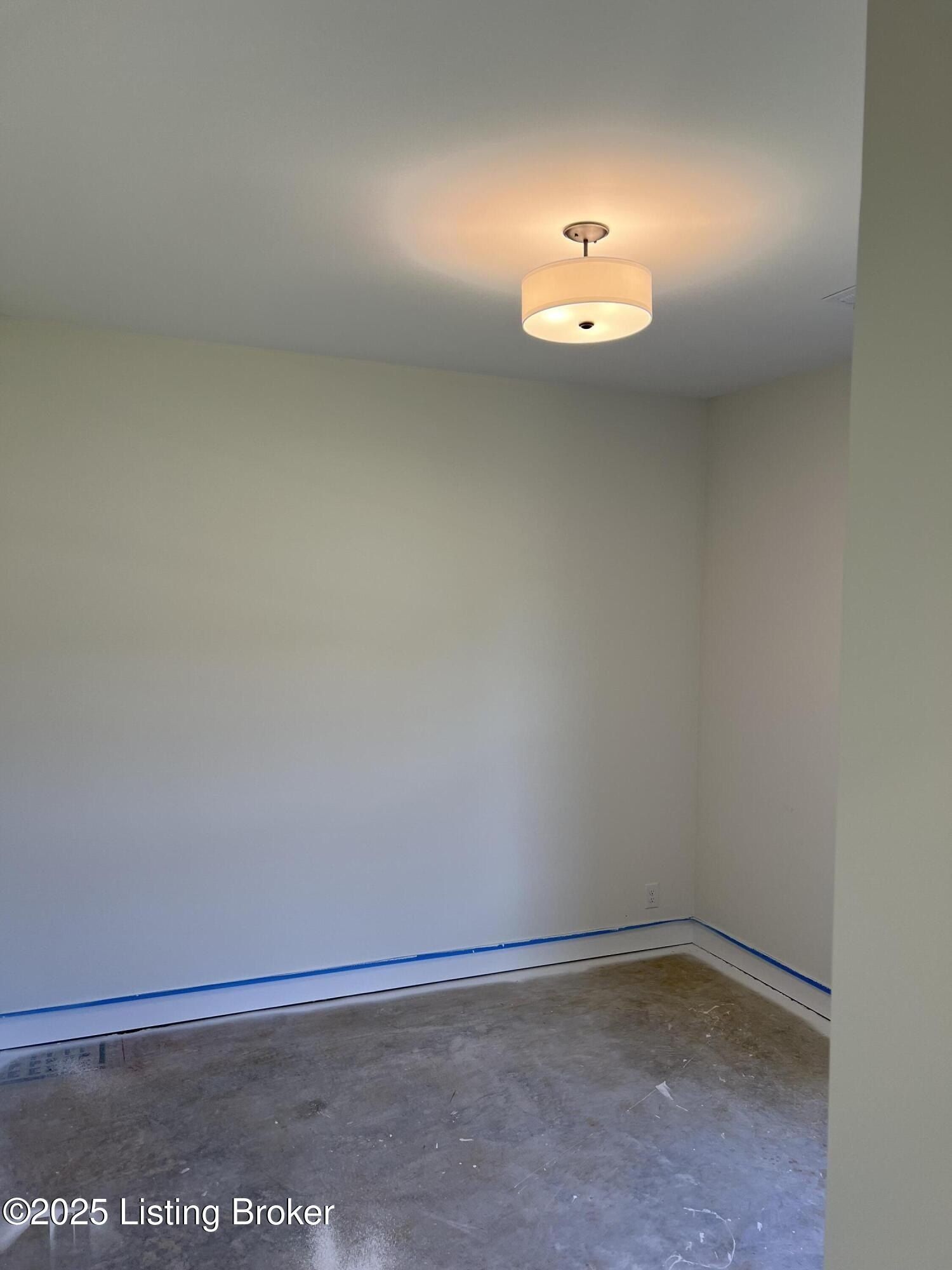 10118 Cedar Valley Ct. Louisville, KY 40291