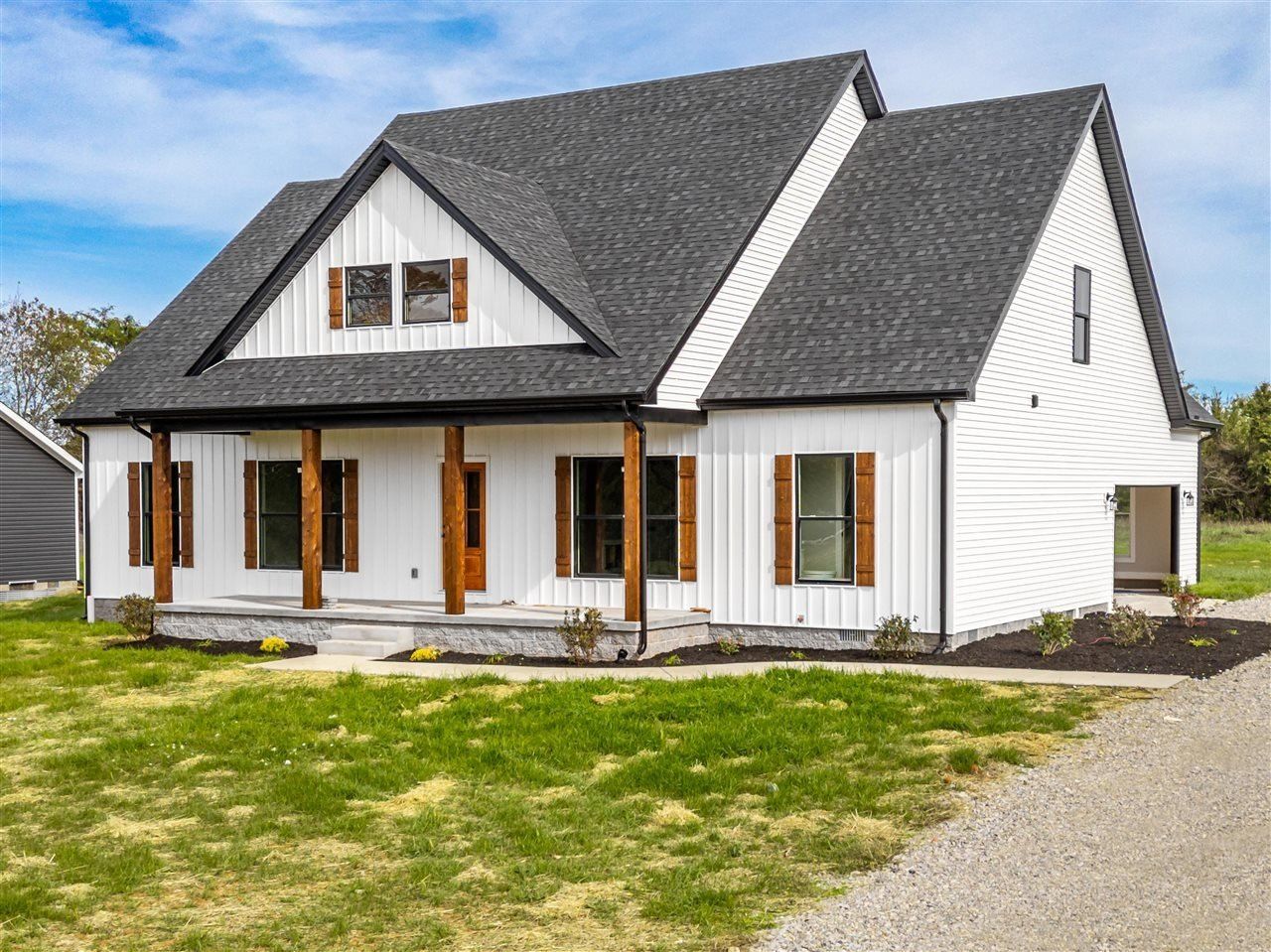 1216 Montgomery Road. Auburn, KY 42206