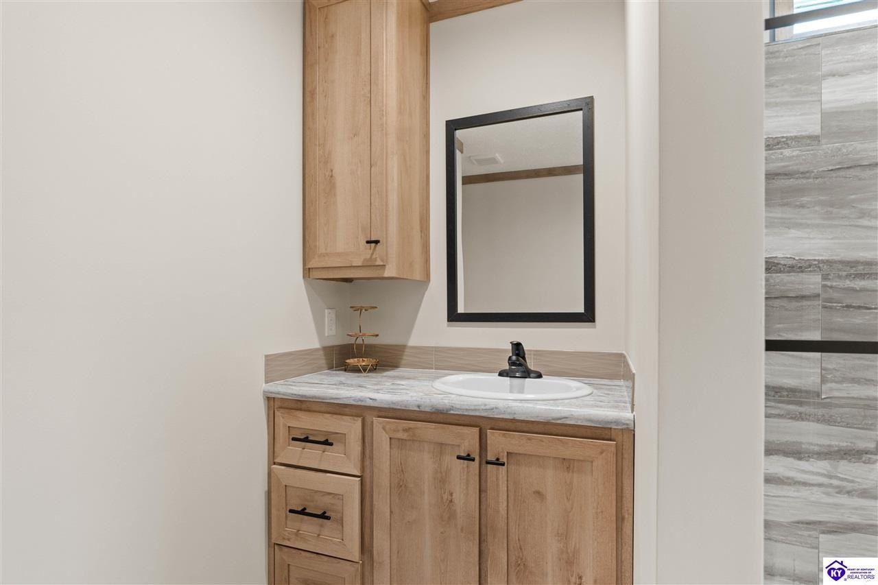 1259 Stovall Road. Elizabethtown, KY 42701