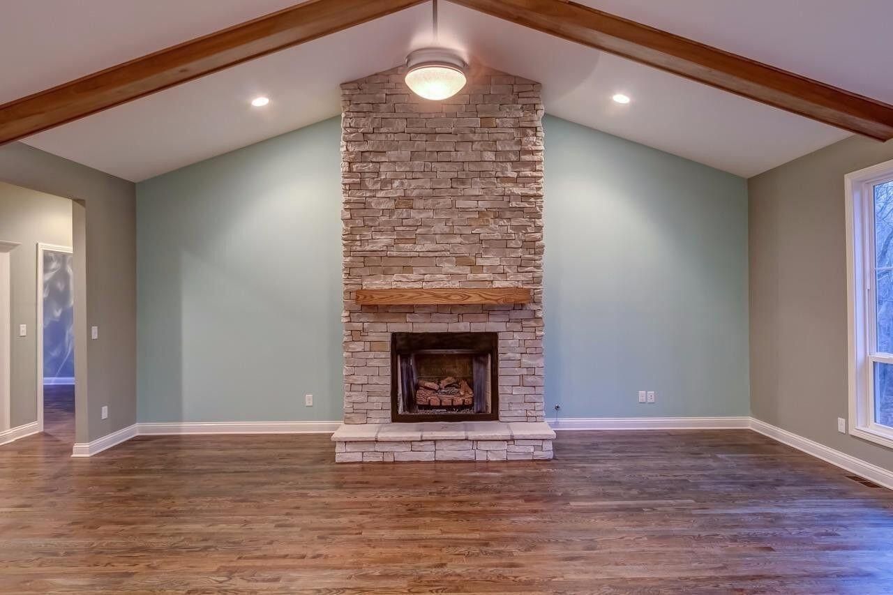 240 Desha Drive. Cynthiana, KY 41031