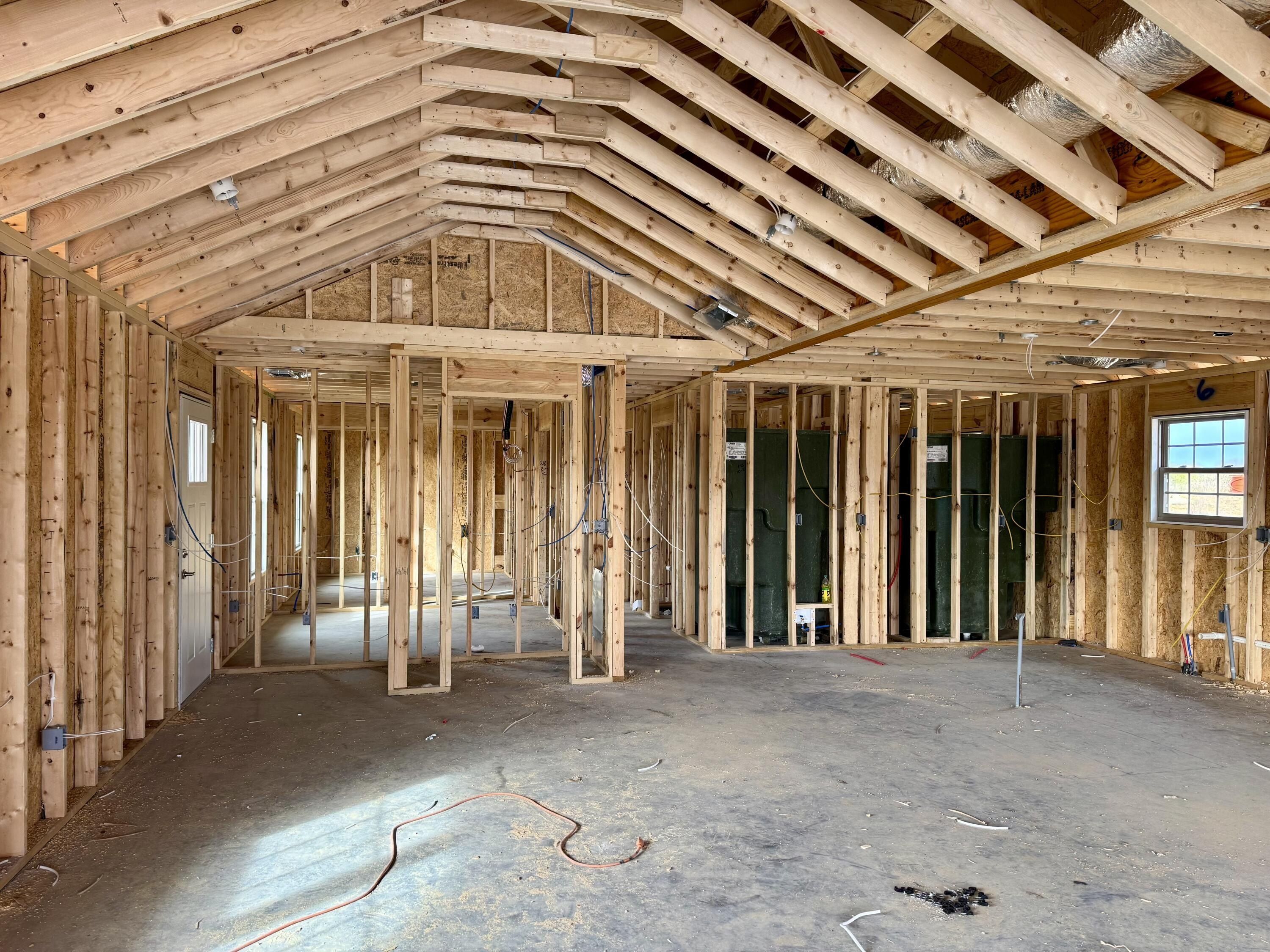 571 Middle Crk Way. Berea, KY 40403