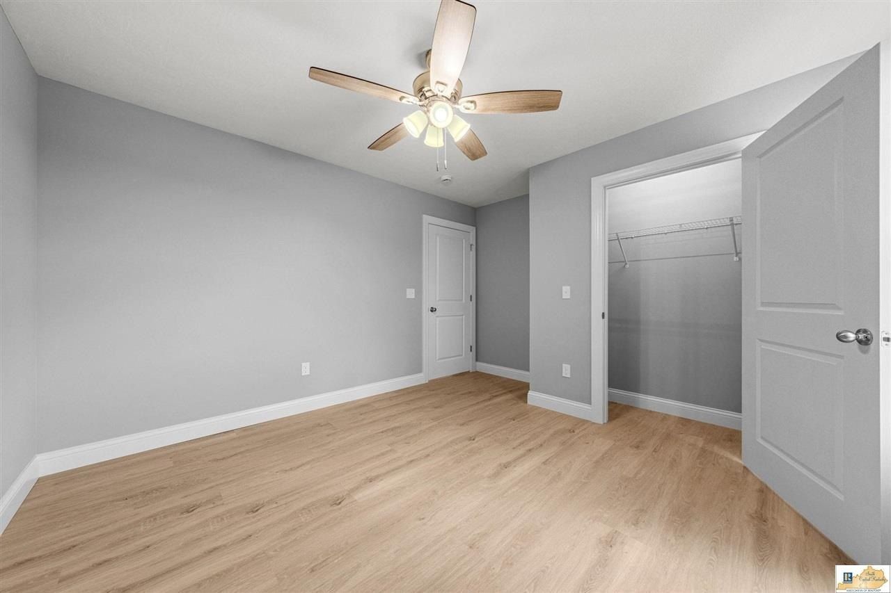 1139 Vernon School Road. Glasgow, KY 42141