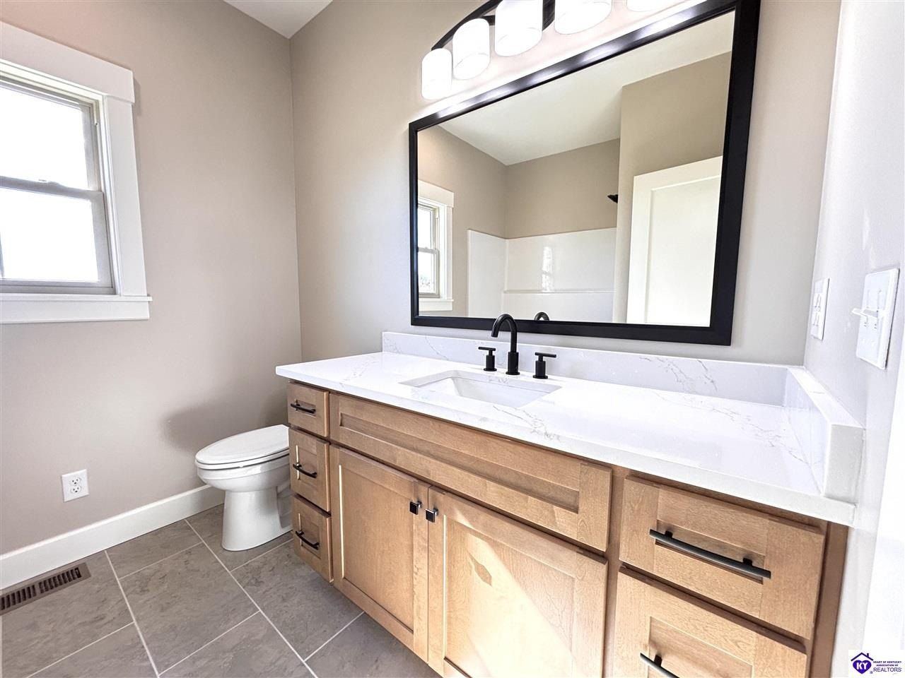 142 Three Wood Lane. Campbellsville, KY 42718