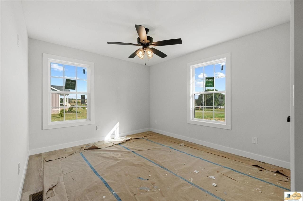 2698 Poplar Spring Road. Glasgow, KY 42141