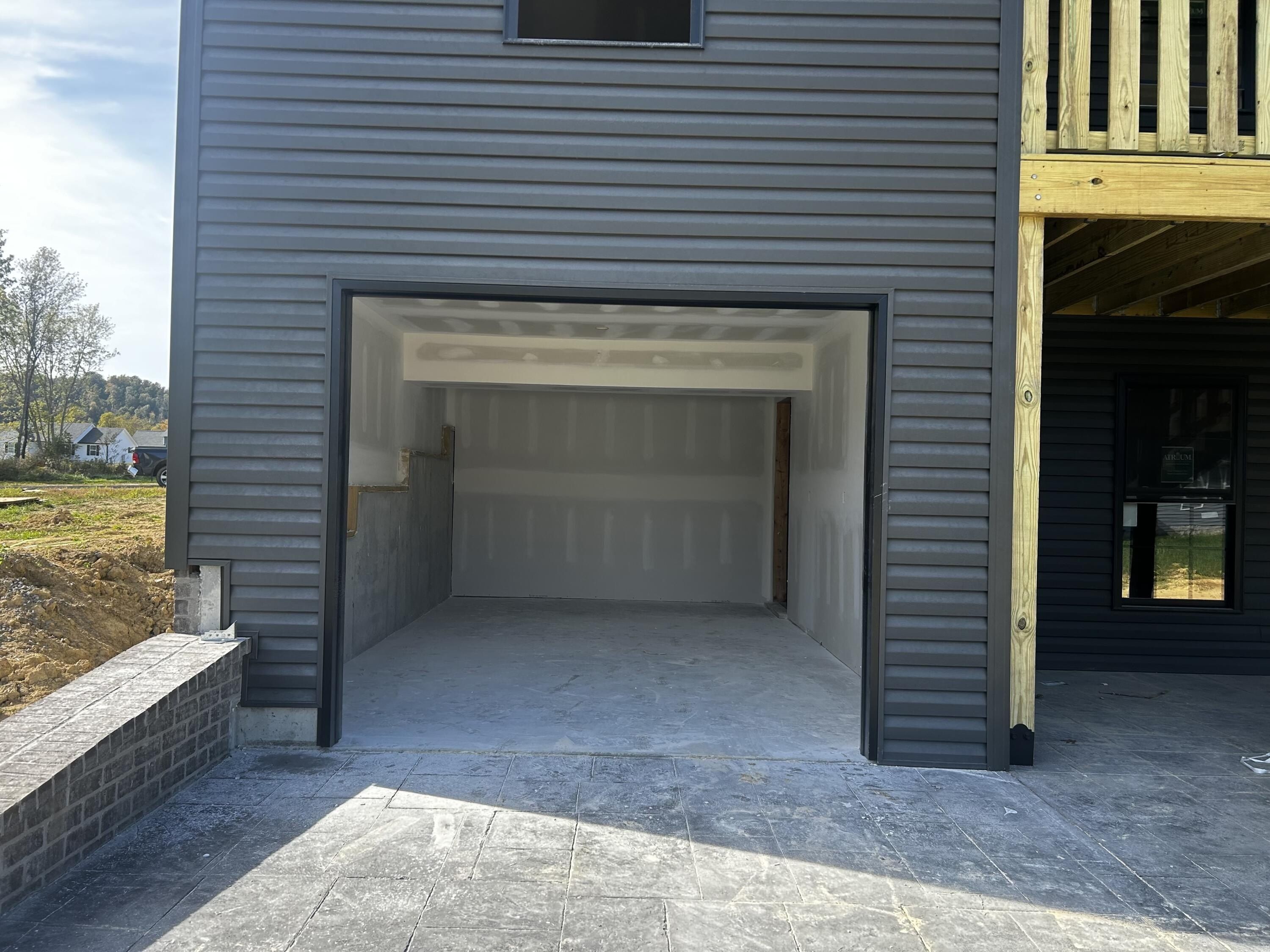 140 Knob View Trace. Junction City, KY 40440