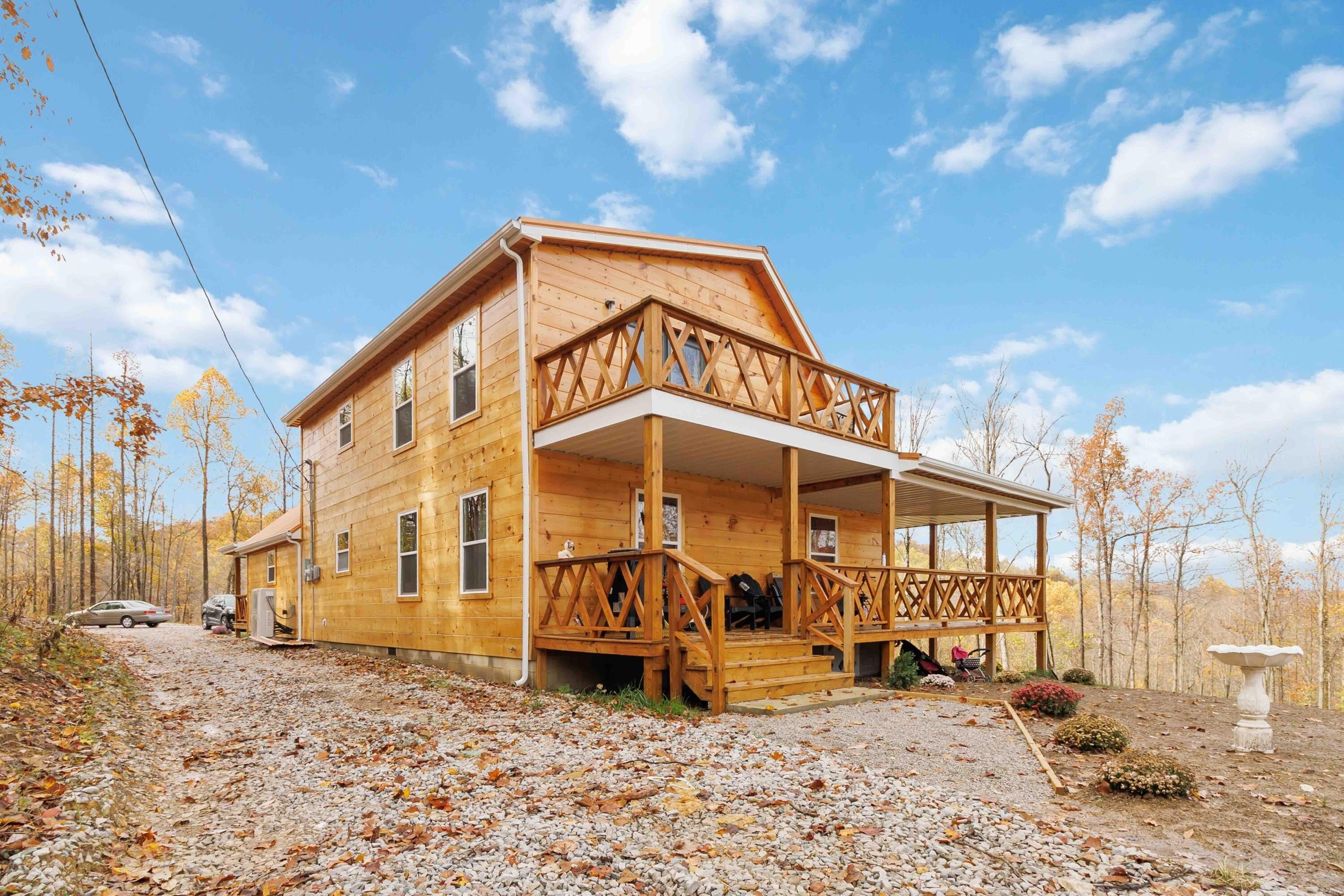 945 3447 Highway. McKee, KY 40447