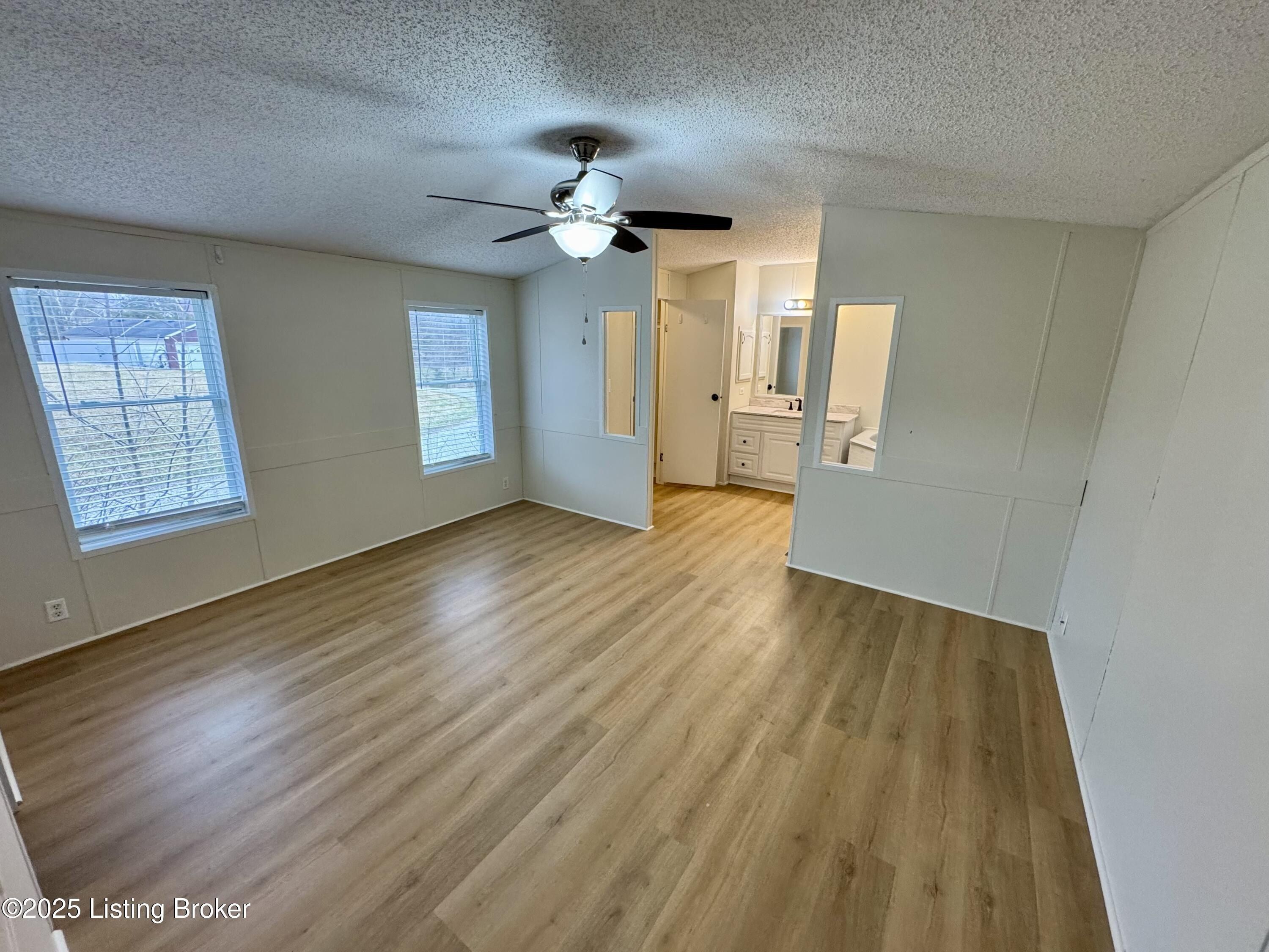 623 Borders Ln. Bardstown, KY 40004