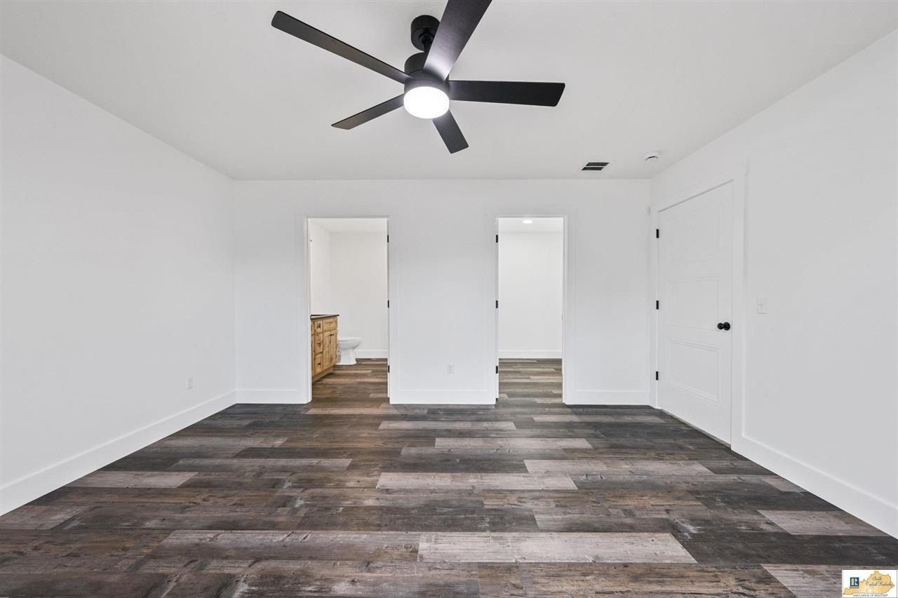 143 Needmore Acres Road. Glasgow, KY 42141