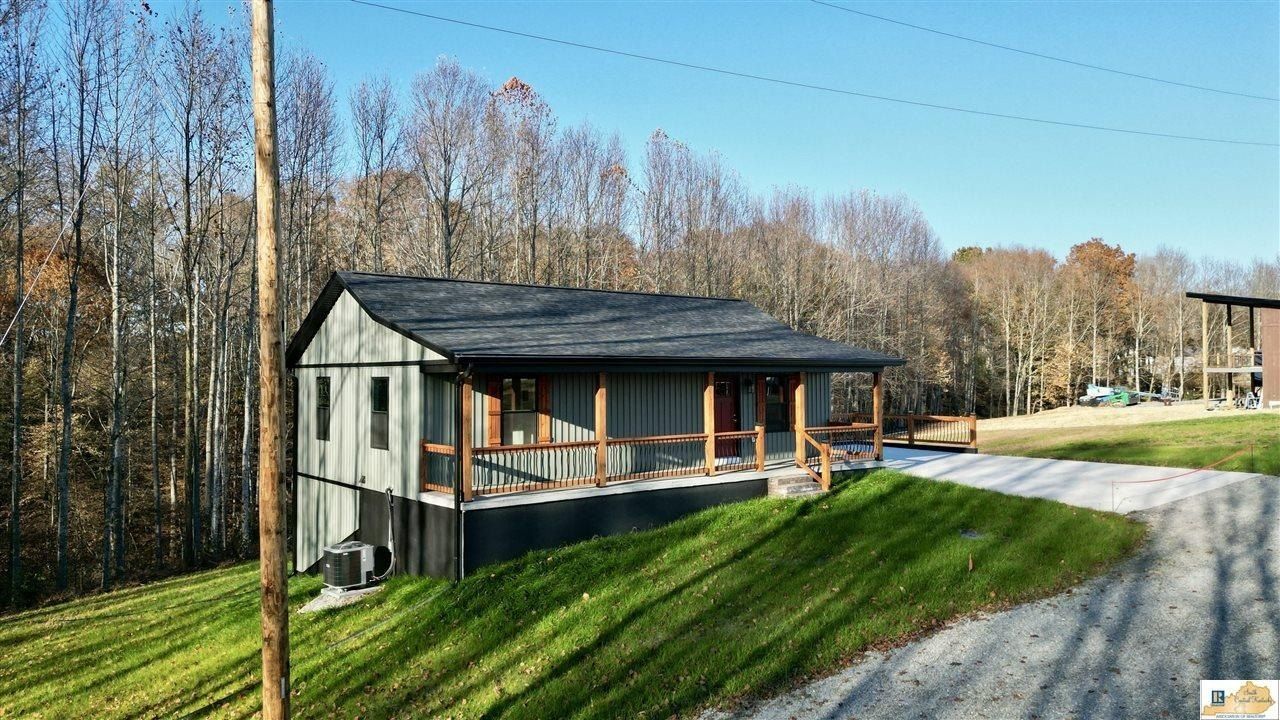 36 Cody Lane. Columbia, KY 42728