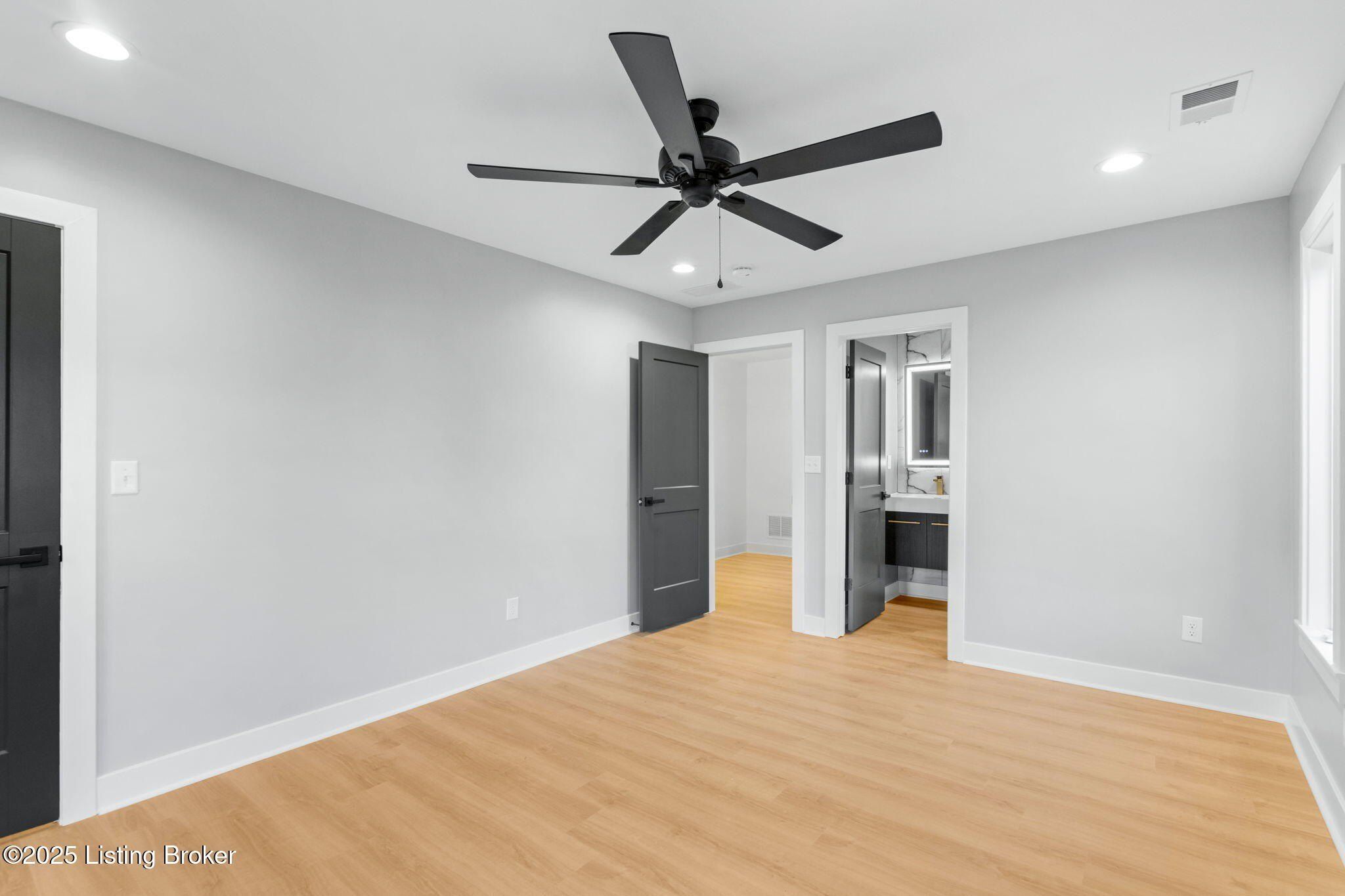 823 E Chestnut St. Louisville, KY 40204