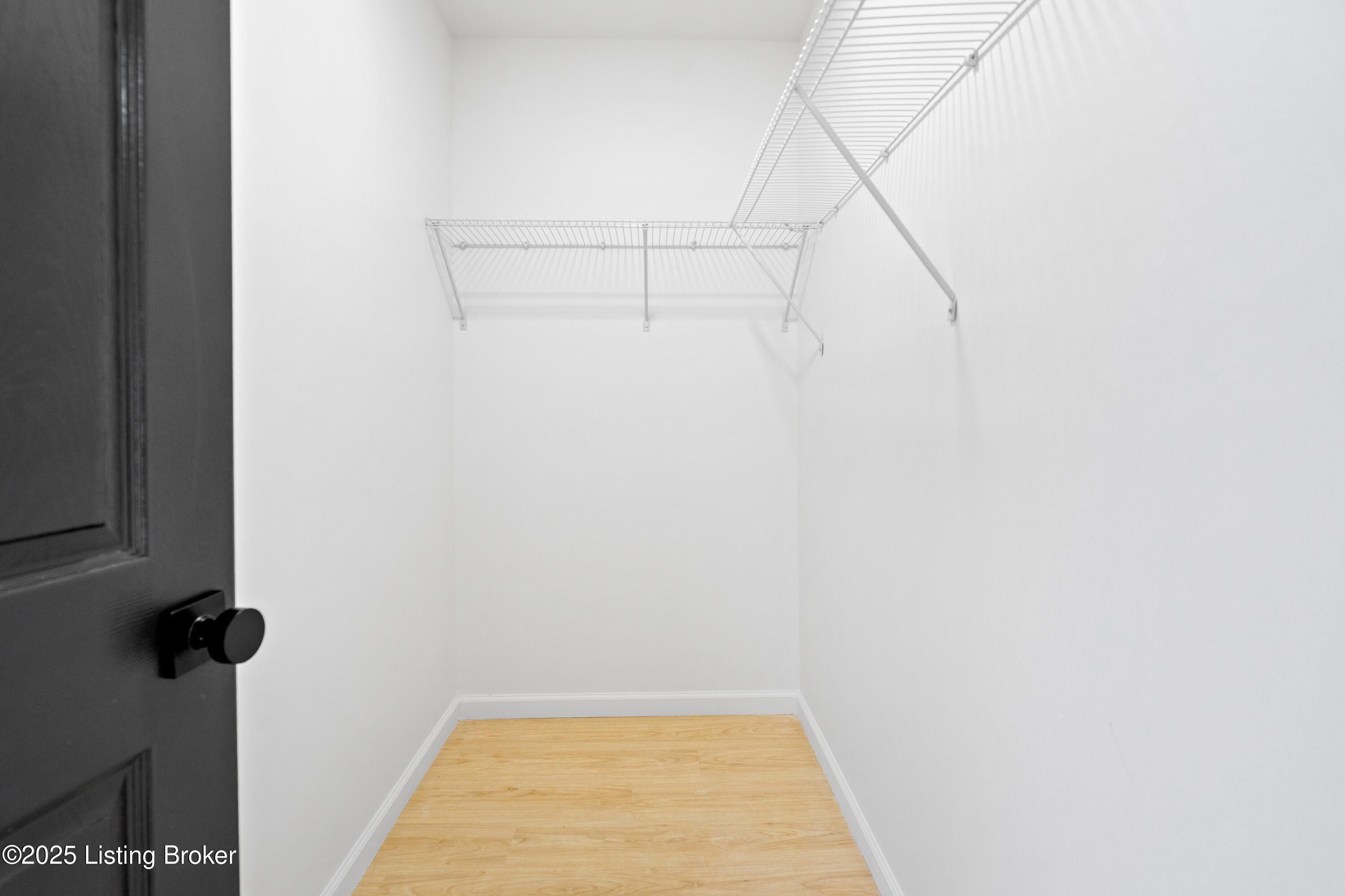 6715 Memory Ln. Louisville, KY 40258