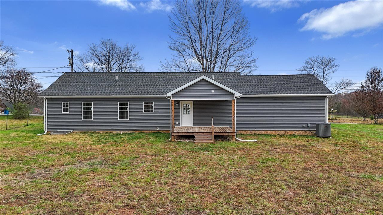 275 Norris Road. Bowling Green, KY 42101