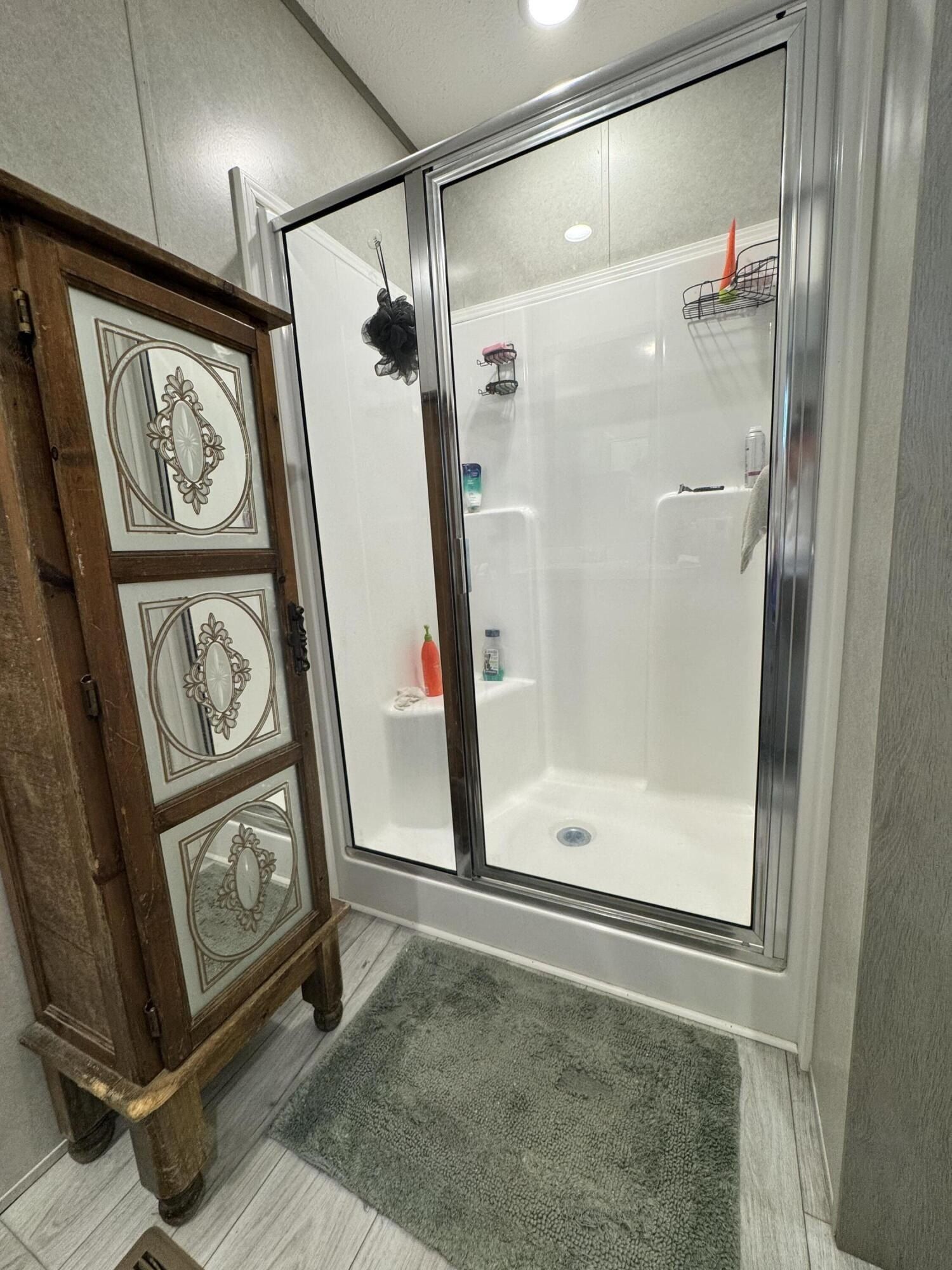 374 Heartland Estates. Russell Springs, KY 42642