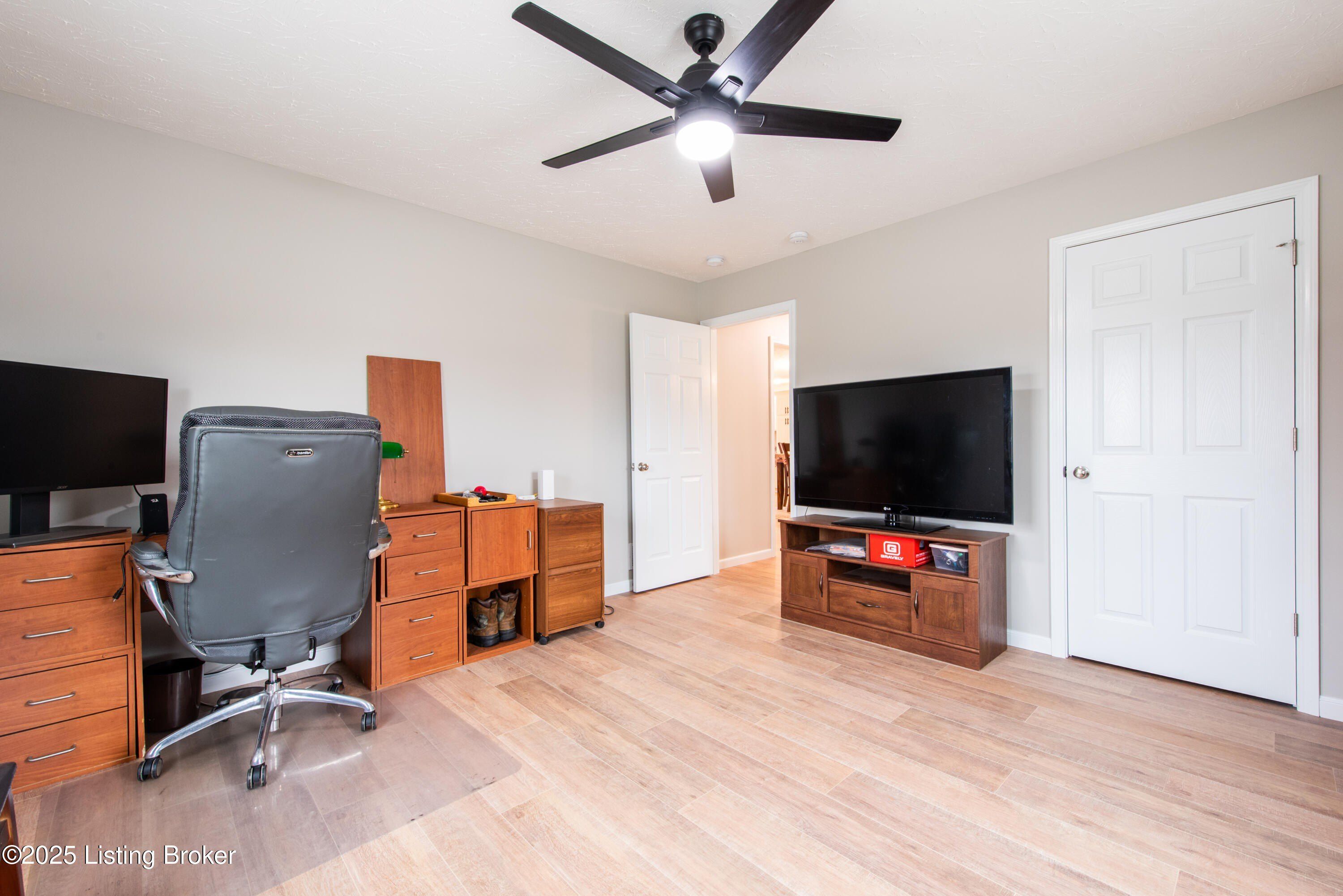 4045 Fairgrounds Rd. Brandenburg, KY 40108