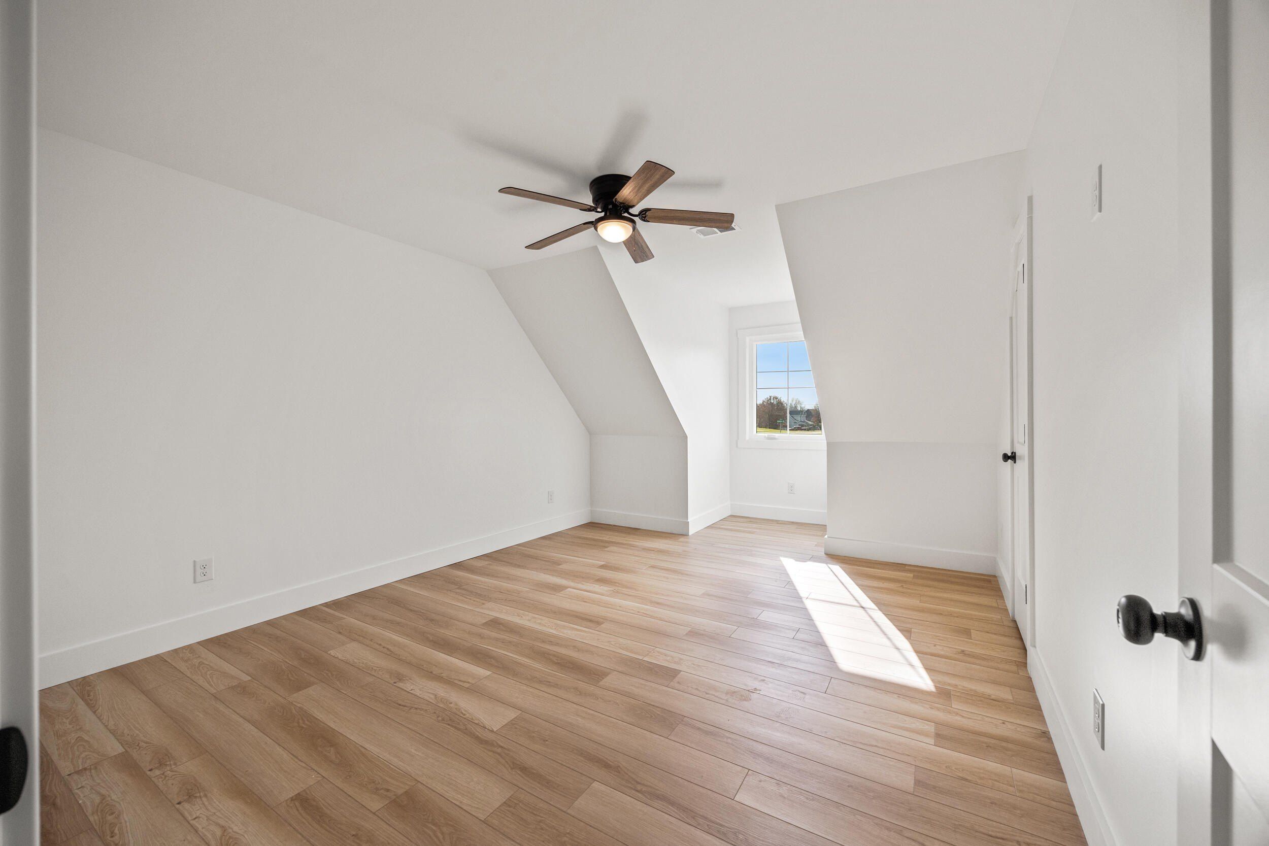 1016 Morris Drive. Richmond, KY 40475