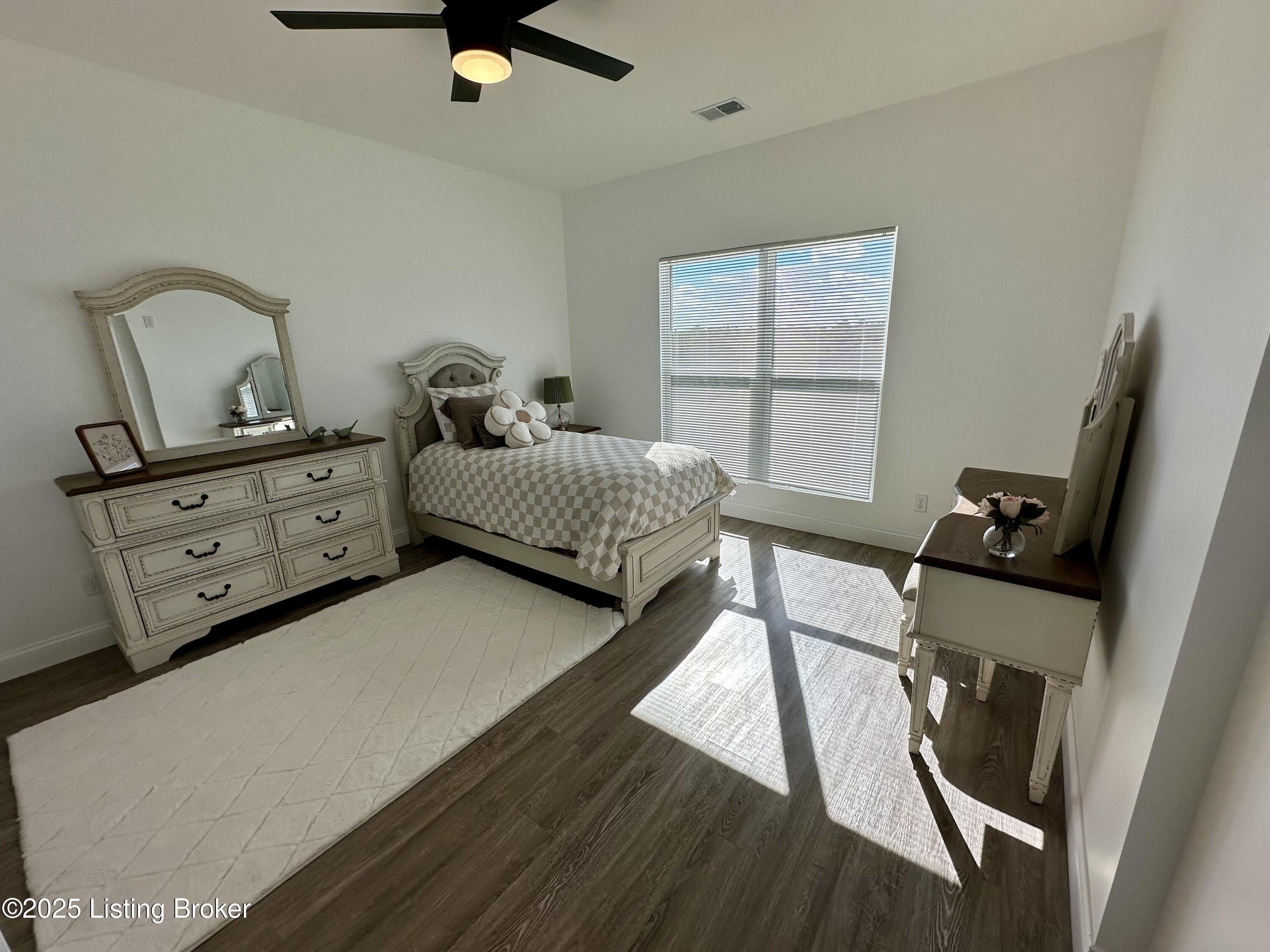 125 Sunny Ln. Sanders, KY 41083