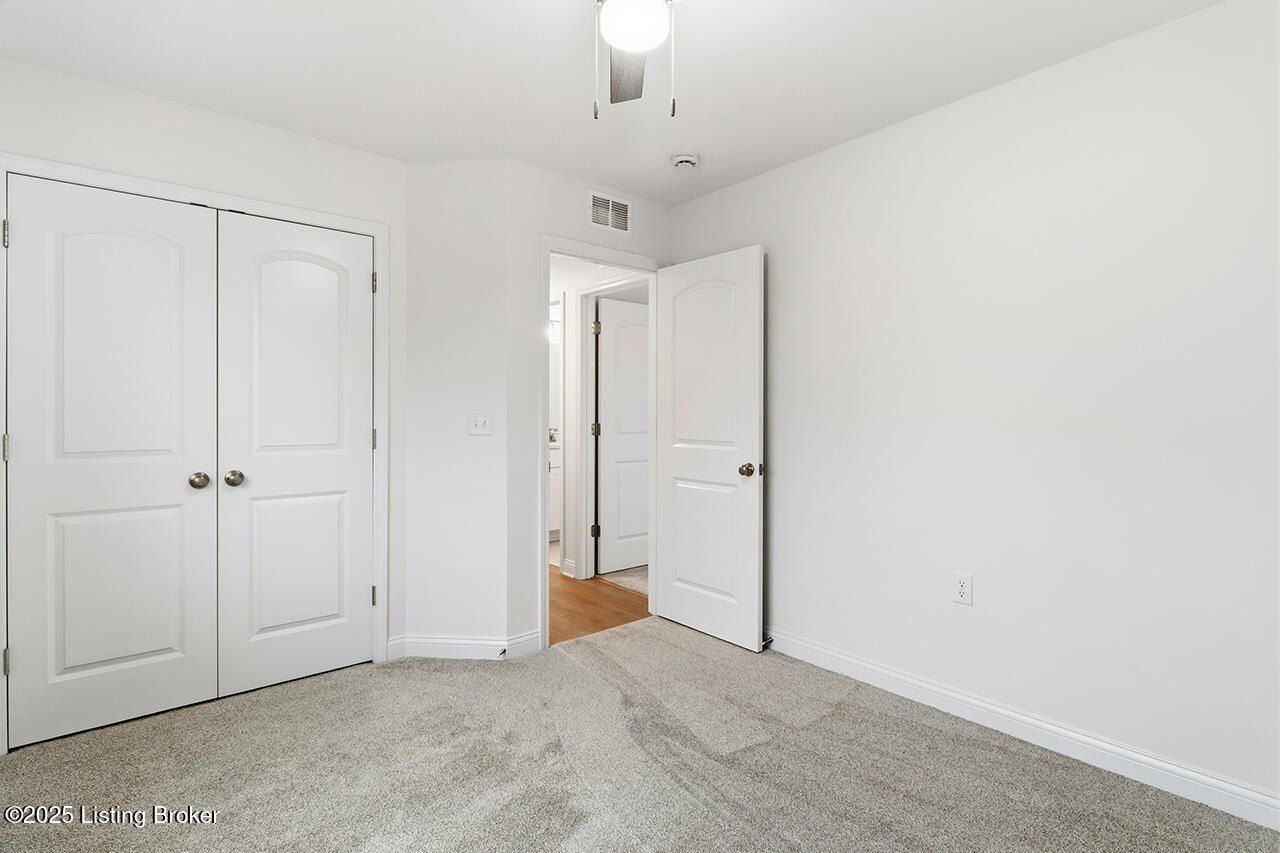 116 Danbrook Ct. Radcliff, KY 40160