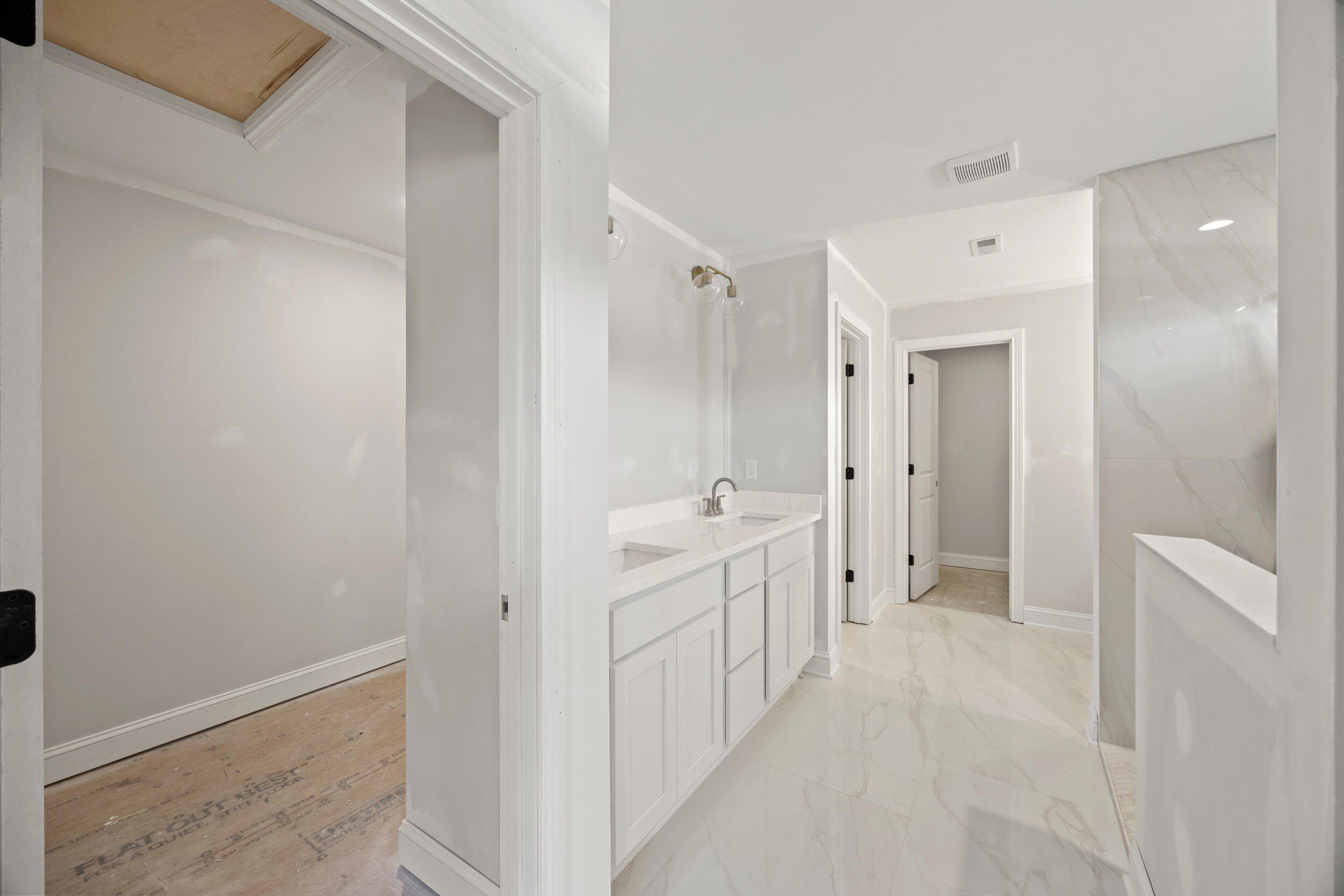 4109 Meadowlark Road. Lexington, KY 40509