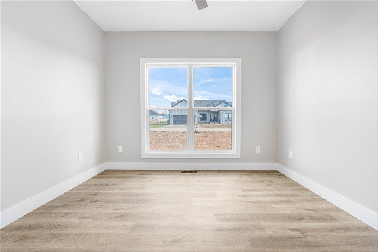 106 Planters Way. Auburn, KY 42206