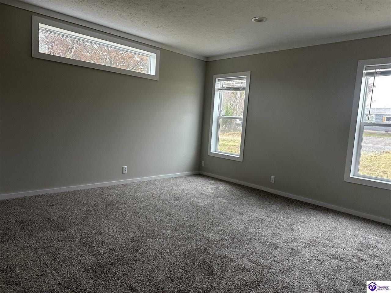 20 Drew Lane. Campbellsville, KY 42718