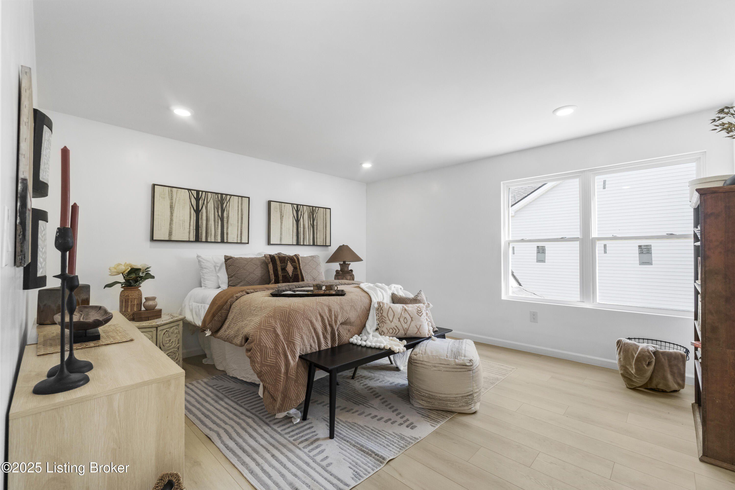 6917 Memory Ln. Louisville, KY 40258