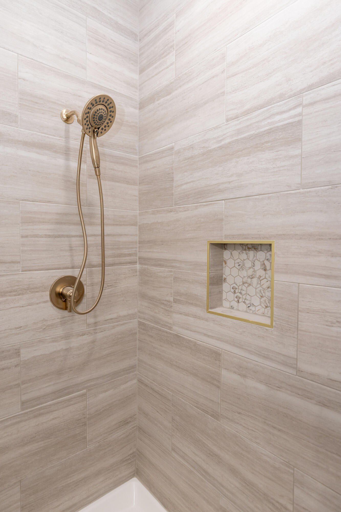 121 Wyatt Court. Nicholasville, KY 40356