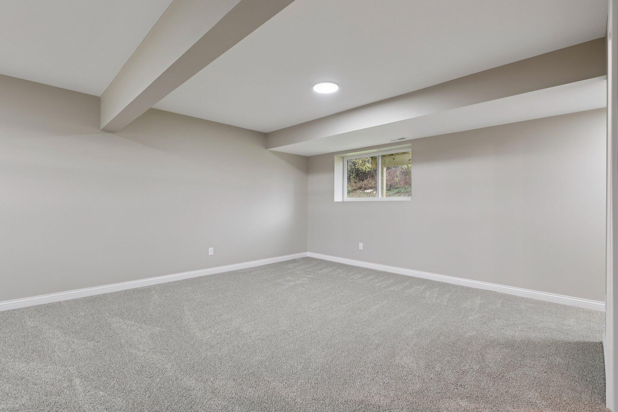 123 Belmont Court. Williamstown, KY 41097