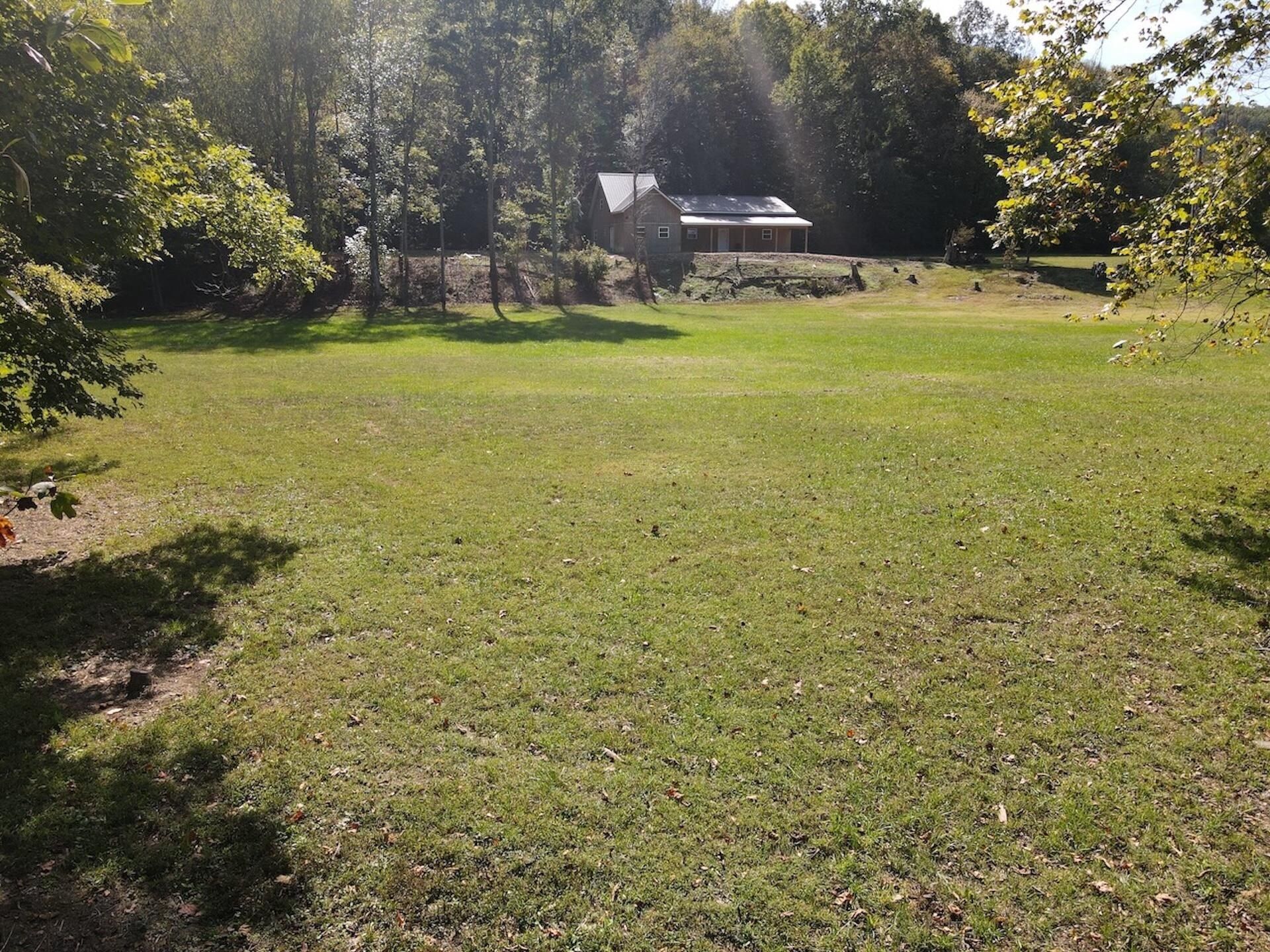 2748 Damron Creek Road. Russell Springs, KY 42642