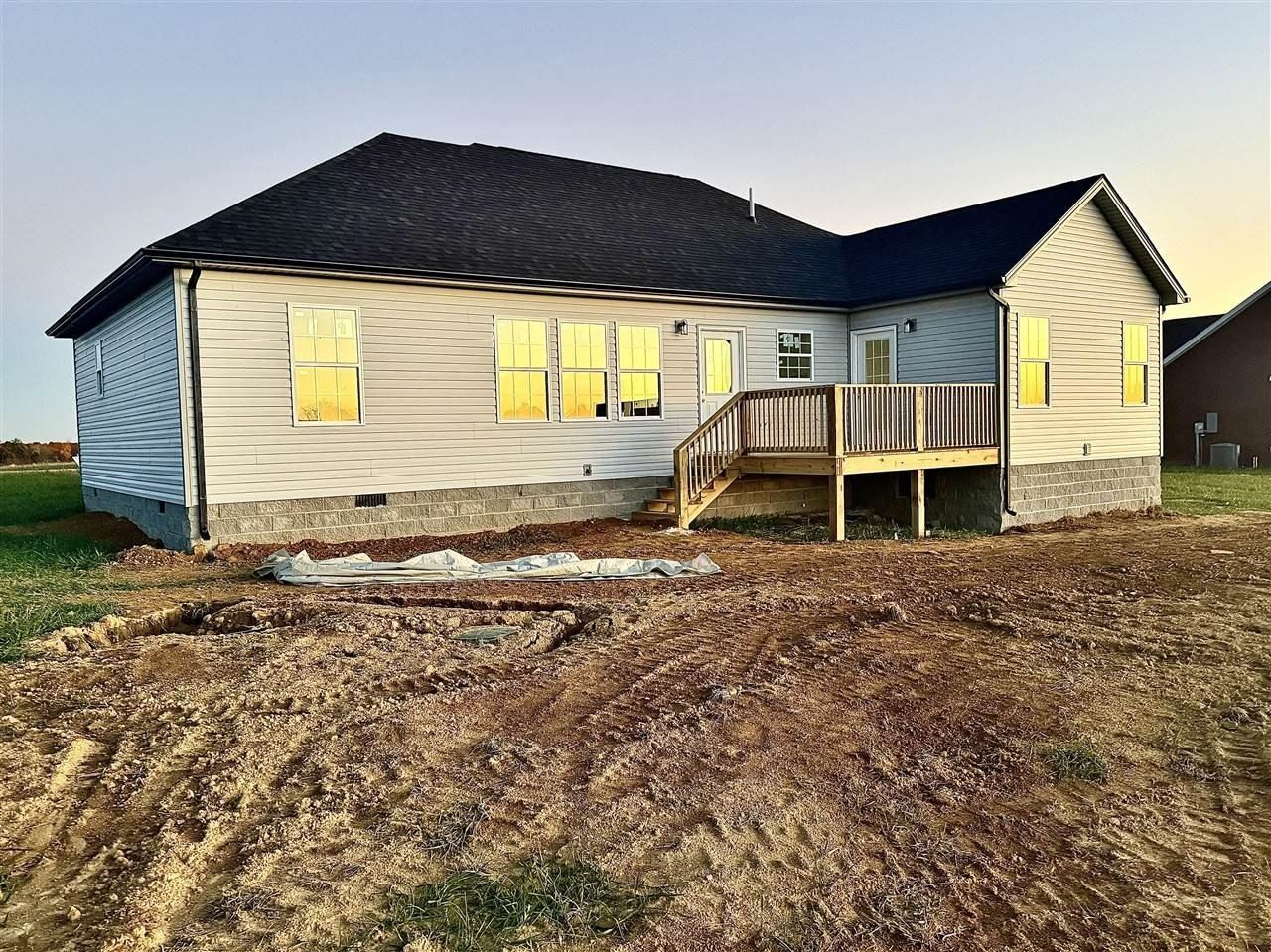 360 Blane Drive. Clarkson, KY 42726