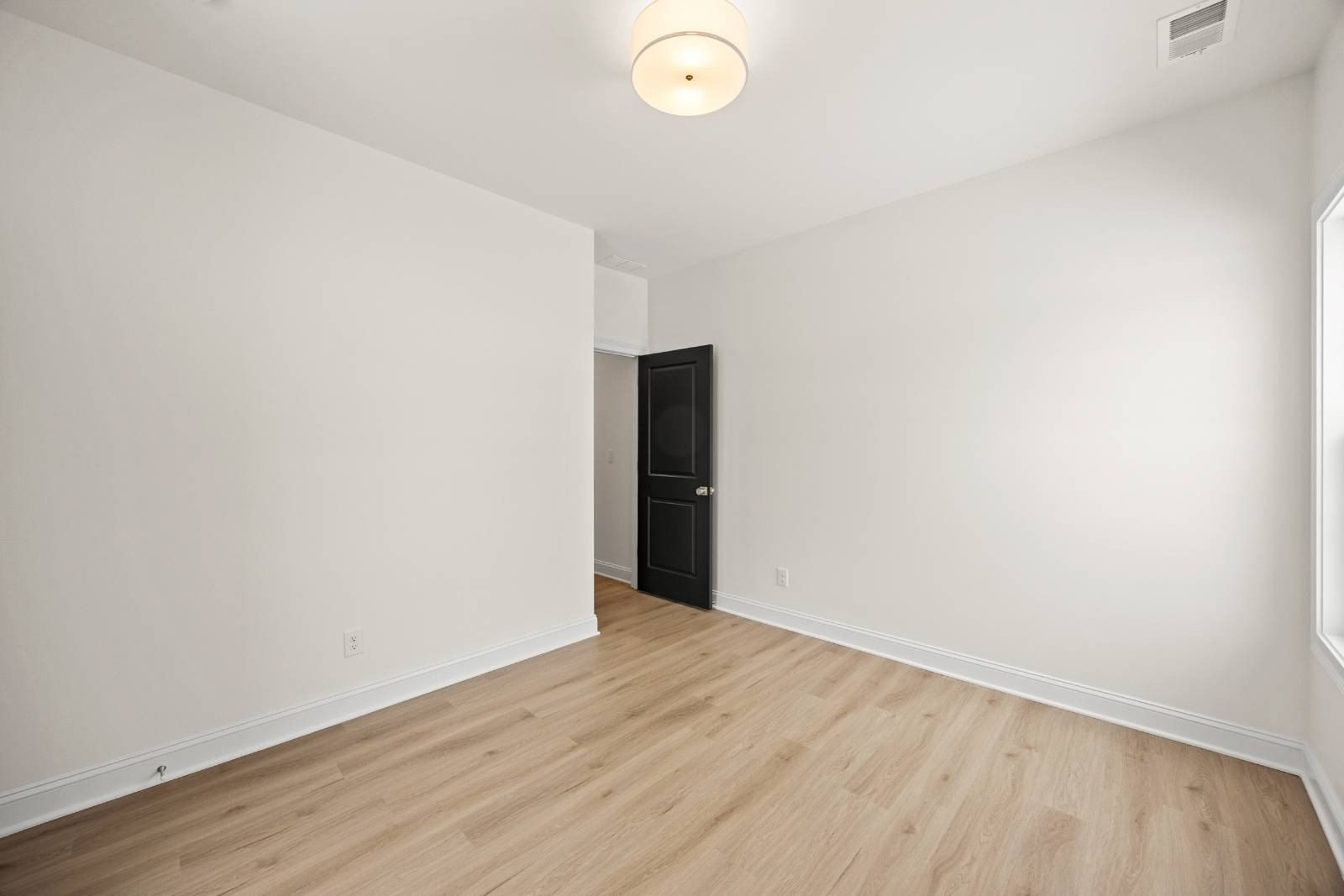 600  Cripple Creek Drive. Nicholasville, KY 40356