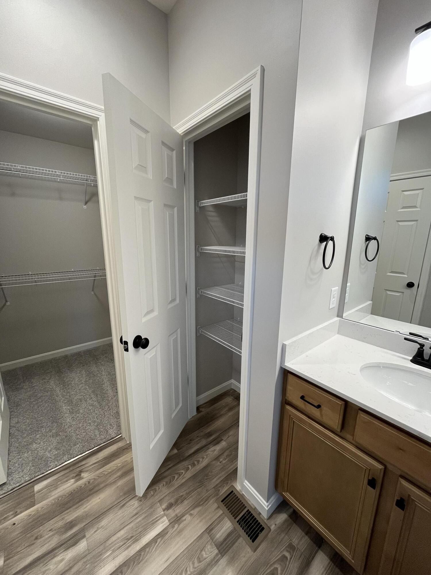 1218 Breckenridge Lane. Hebron, KY 41048