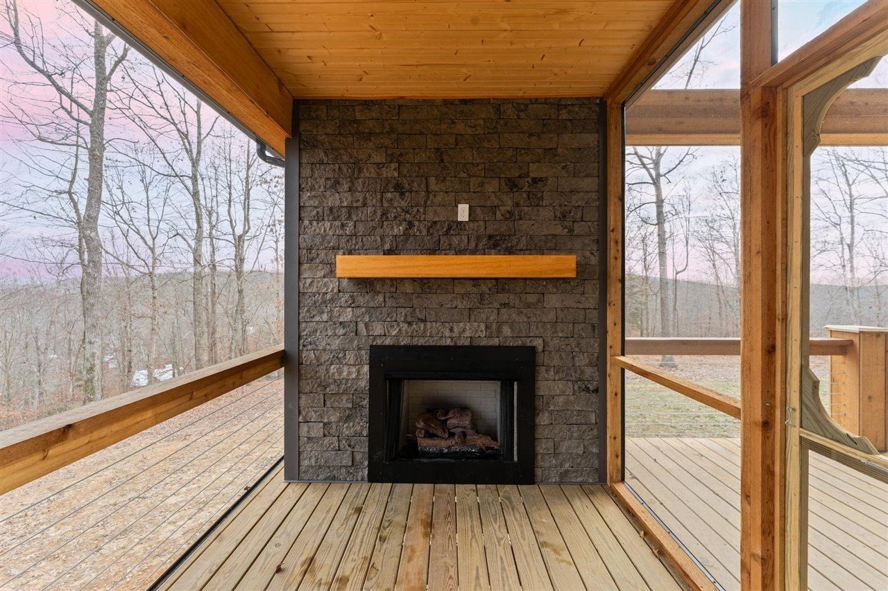 254 Falls Lane. Leitchfield, KY 42754