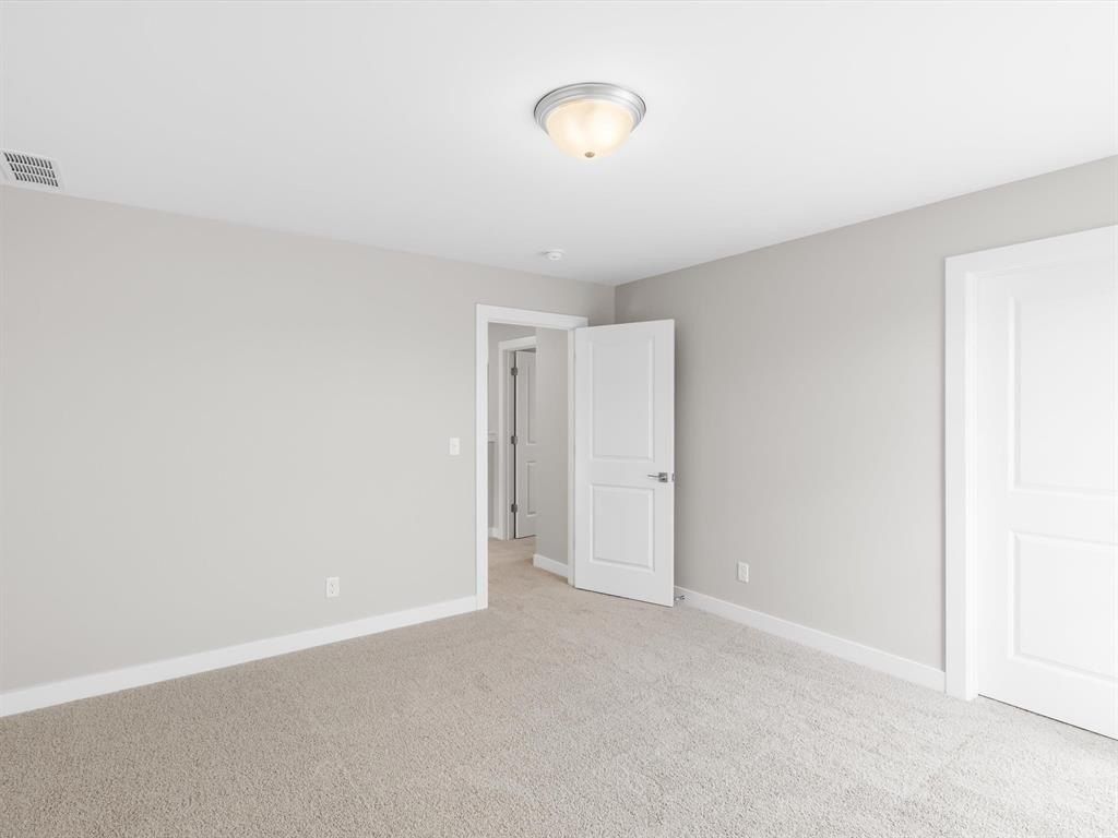 6233 Jessica Lane. Owensboro, KY 42303