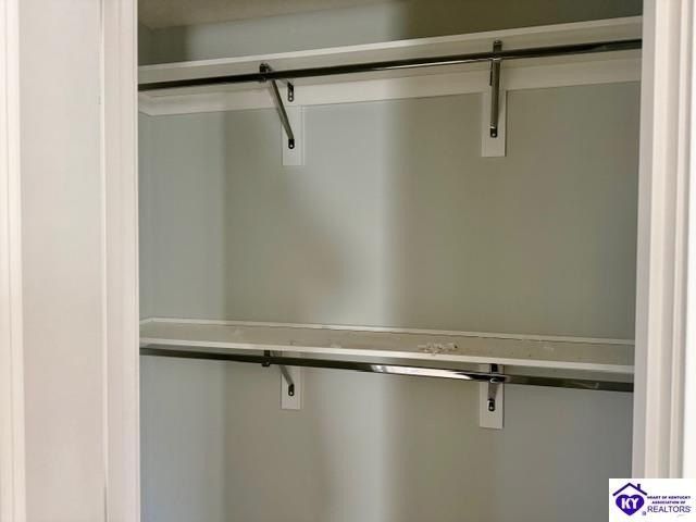 412 Woods Rd. Elizabethtown, KY 42701