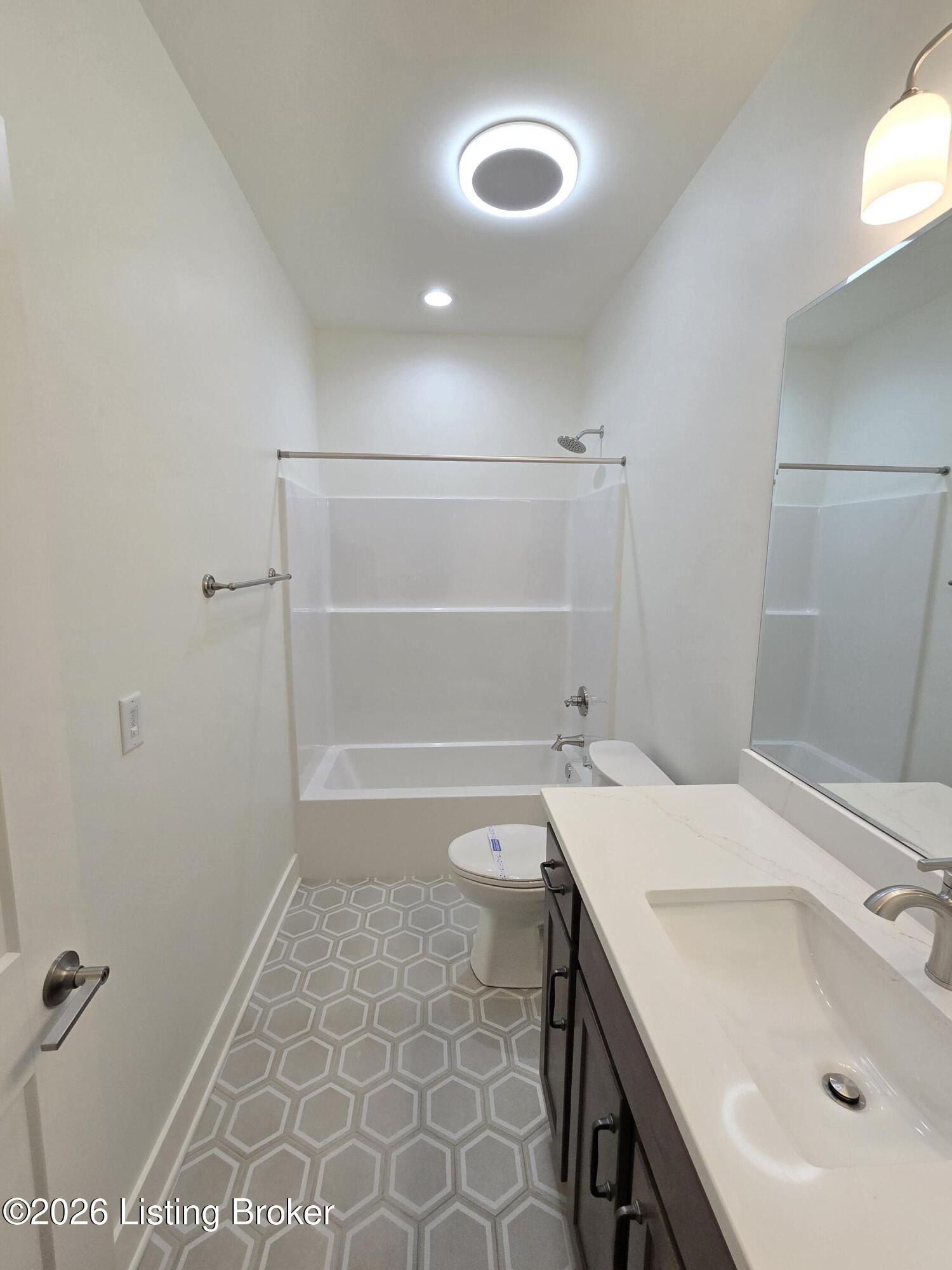 4423 Lochridge Pkwy. Louisville, KY 40299