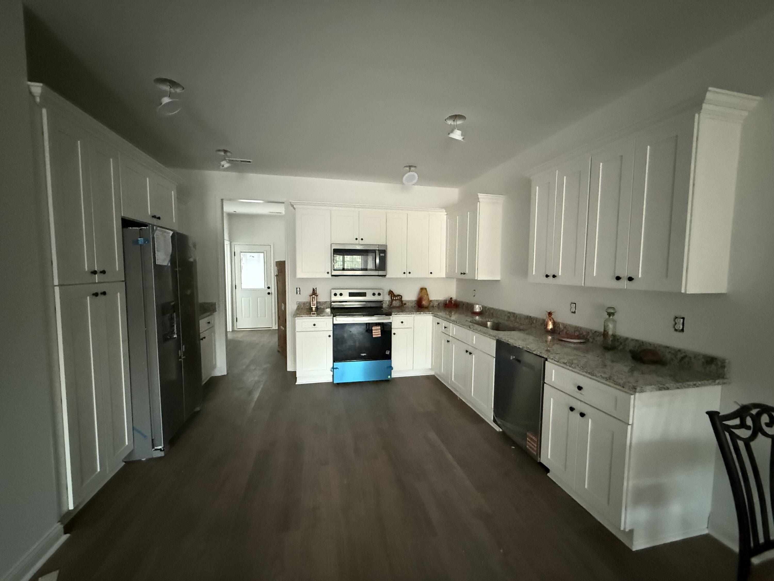 834 Ridgewood 4 Drive. Berea, KY 40403