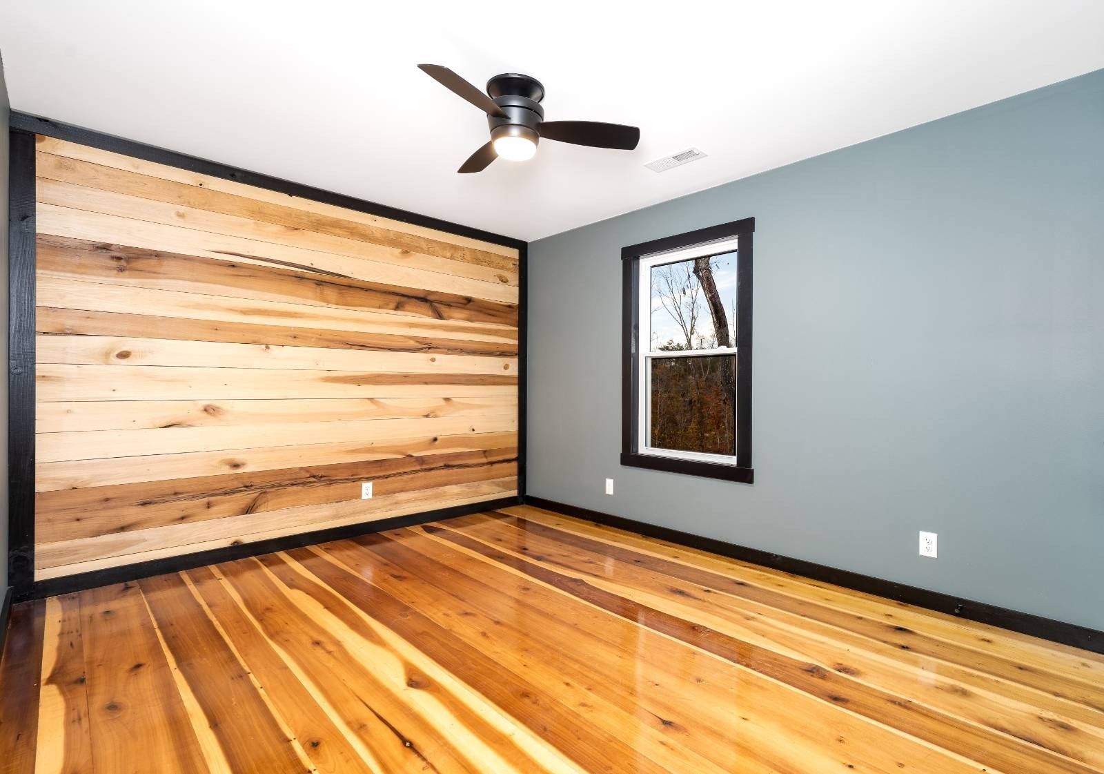 495 Pumpkin Creek Circle. Jamestown, KY 42629