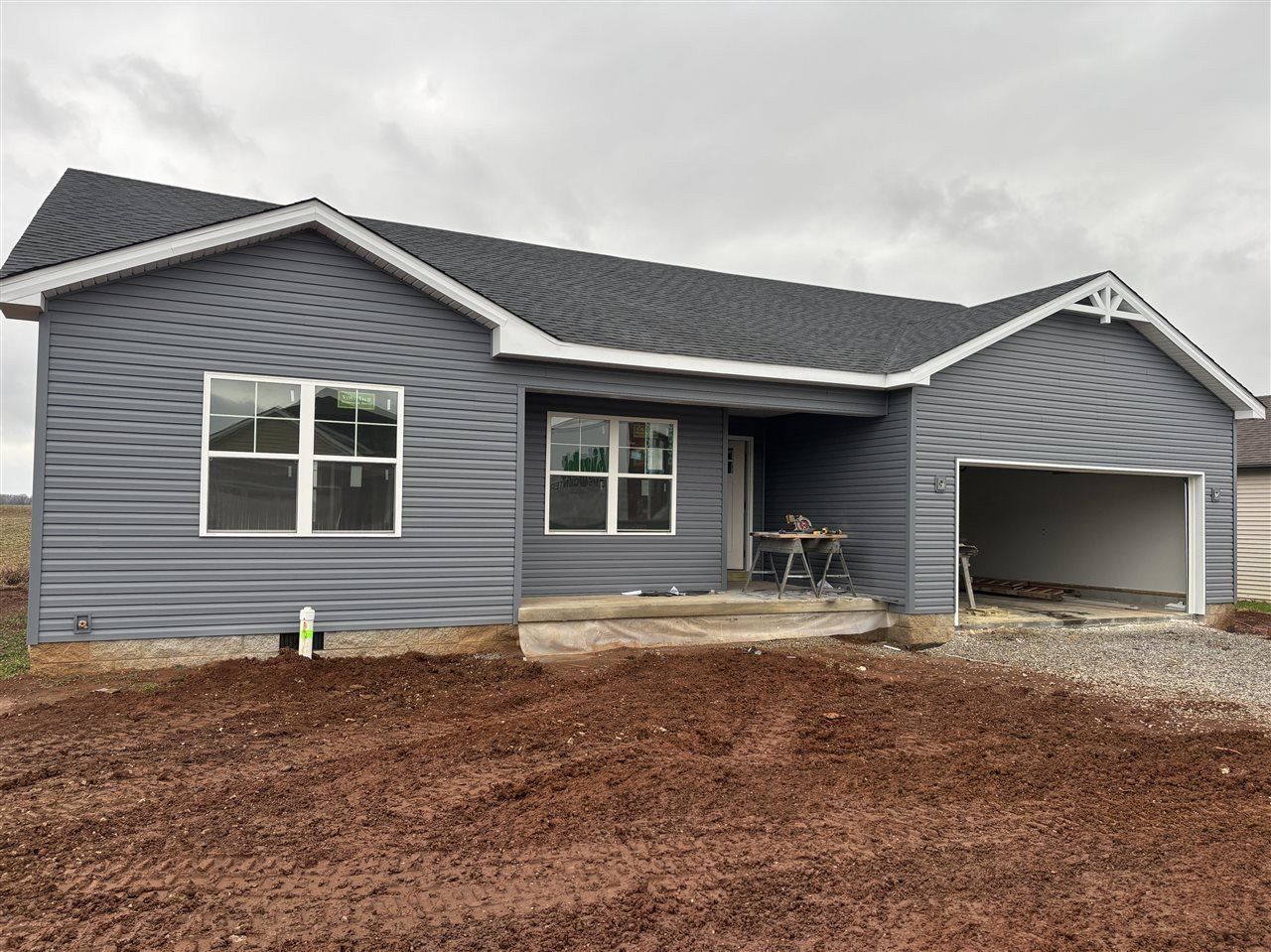 605 Victoria Way. Franklin, KY 42134