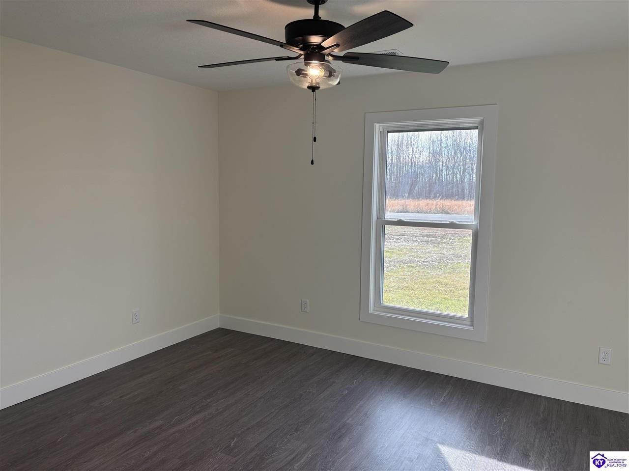 1972 Solway Meeting Road. Big Clifty, KY 42712