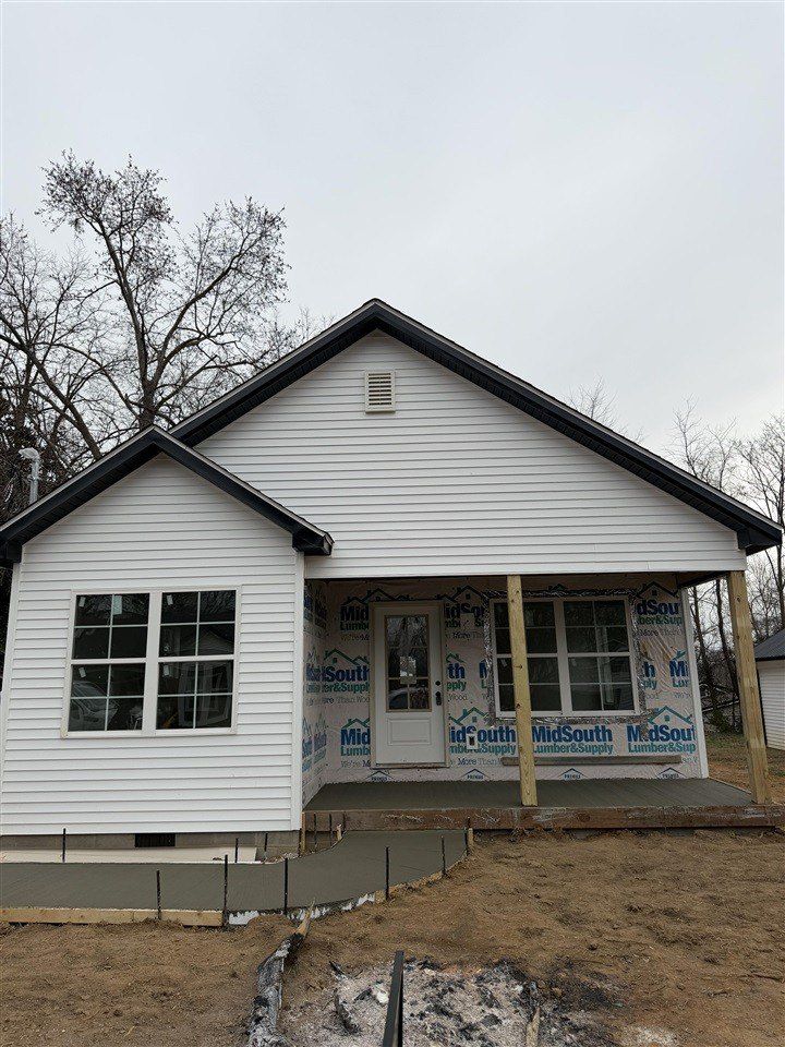 209 Bryan Street. Glasgow, KY 42141